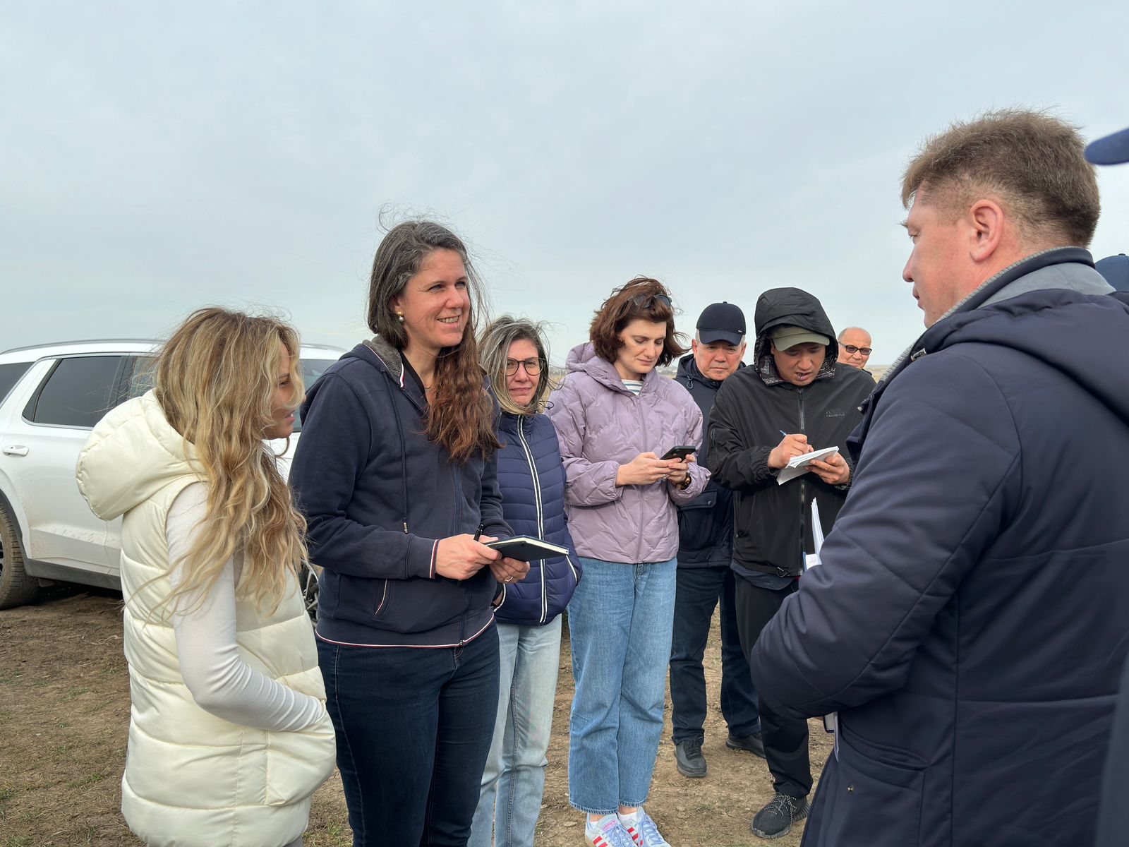 Есіл өзеніндегі Есіл контррегуляторын салу аясында Двуречное ауылына Азия даму банкінің өкілдері жұмыс сапарымен келді.