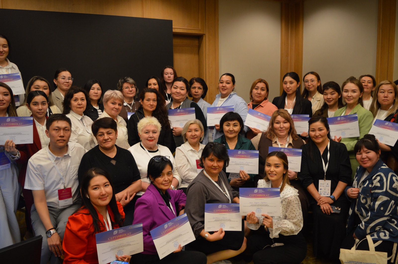 АЛМАТЫДА ӨТКЕН ХАЛЫҚАРАЛЫҚ КОНФЕРЕНЦИЯ ЖАСТАР ДЕНСАУЛЫҒЫ МӘСЕЛЕЛЕРІ БОЙЫНША САРАПШЫЛАРДЫ БІРІКТІРДІ