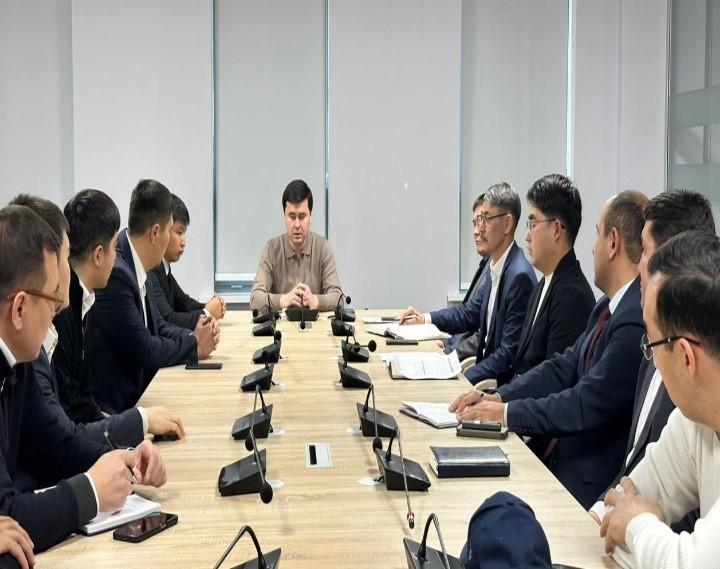 Түркістан облысындағы көлік инфрақұрылым және ірі сауда объектілеріндегі терроризмге қарсы іс-қимыл шарларына қатысты жиналыс туралы