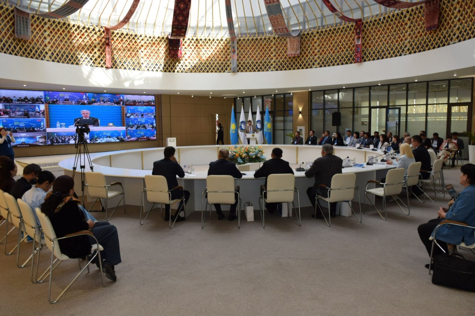 ТҮРКІСТАНДА ТУРИЗМДІ ДАМЫТУҒА АРНАЛҒАН ХАЛЫҚАРАЛЫҚ ҒЫЛЫМИ-ТЕОРИЯЛЫҚ КОНФЕРЕНЦИЯ ӨТТІ