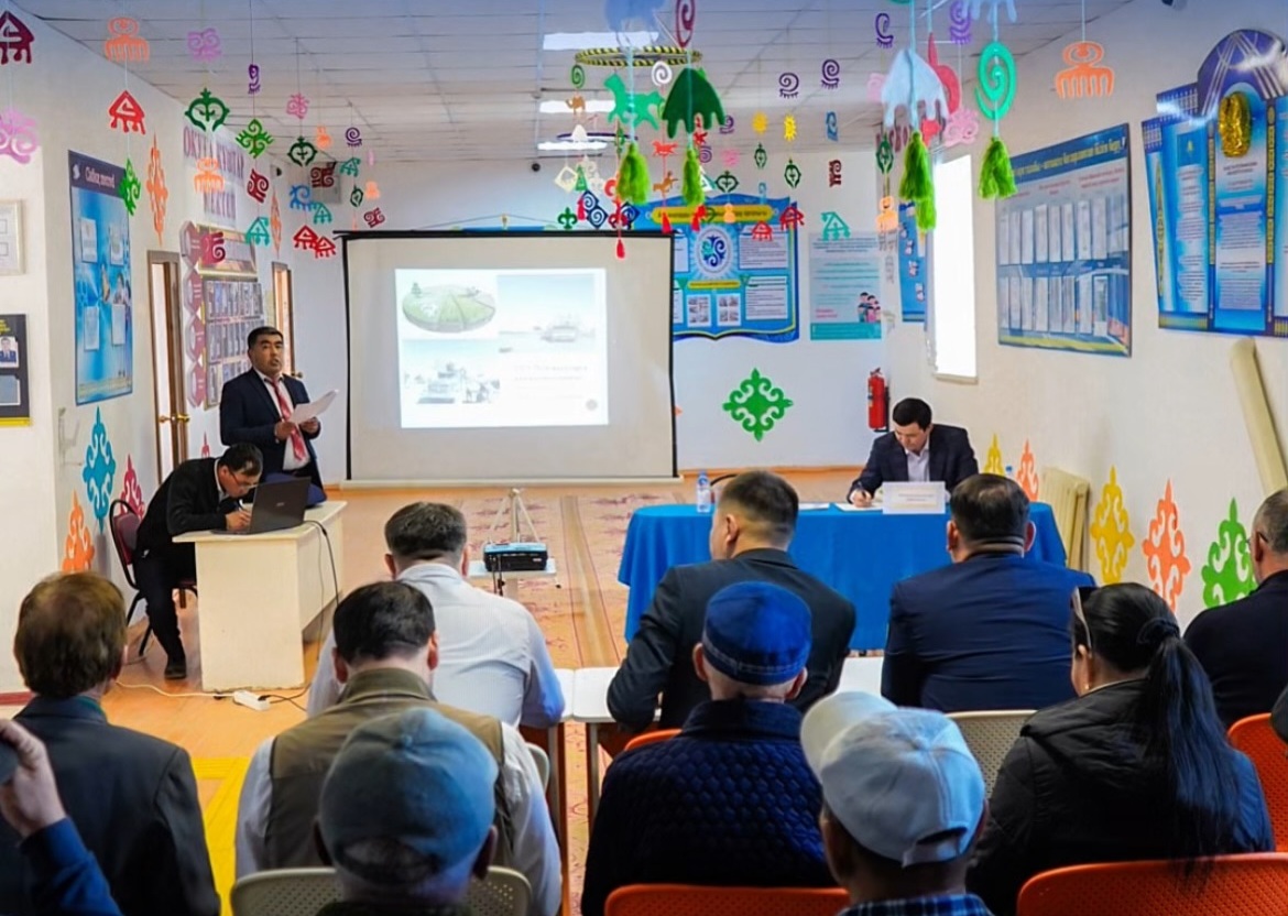 ОЙМАУЫТ АУЫЛЫНДА ТҰРҒЫНДАРМЕН КЕЗДЕСУ ӨТТІ