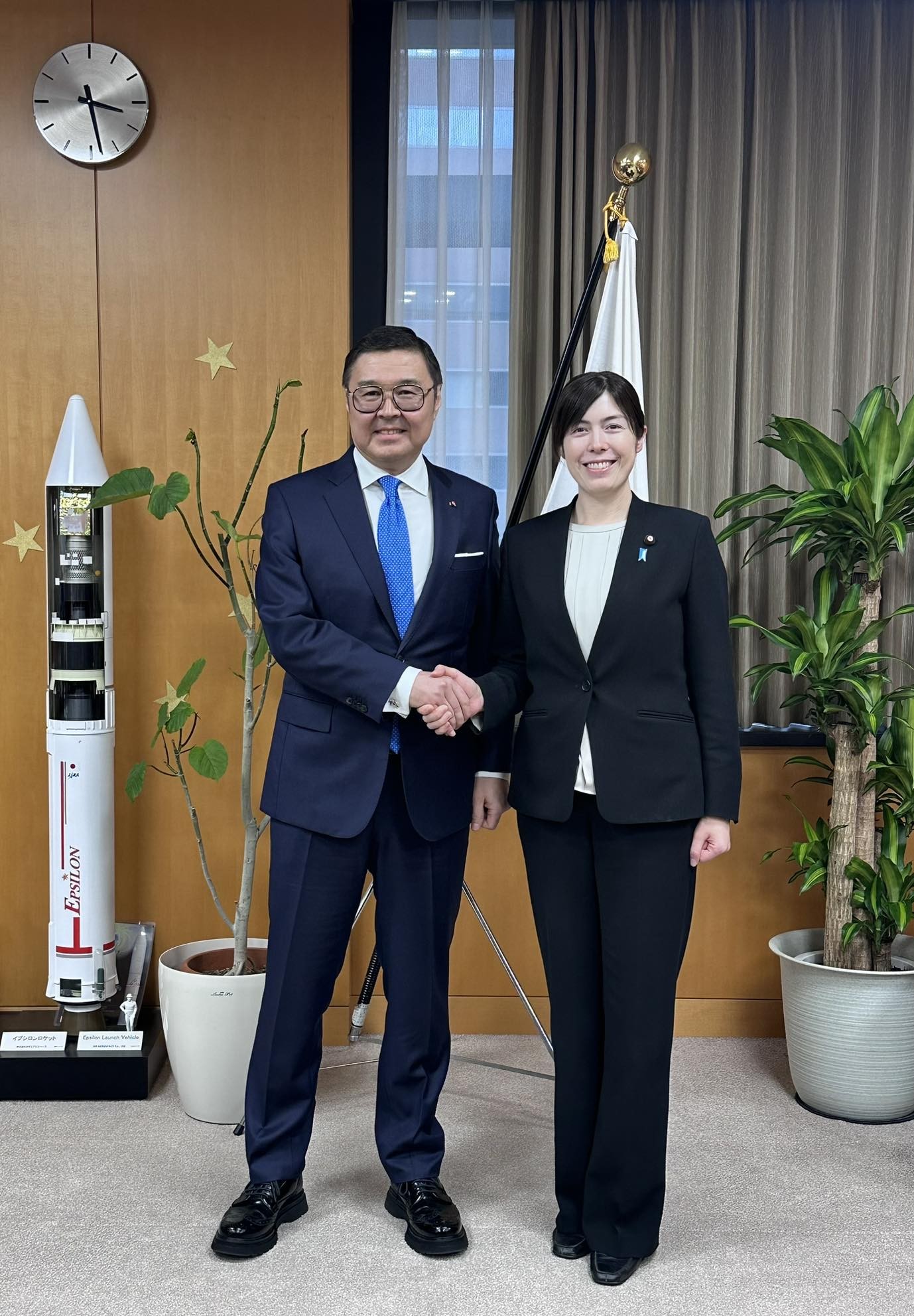 Жапонияның Экономикалық қауіпсіздік министрі Қазақстанмен ынтымақтастықтың басым бағыттарын атады