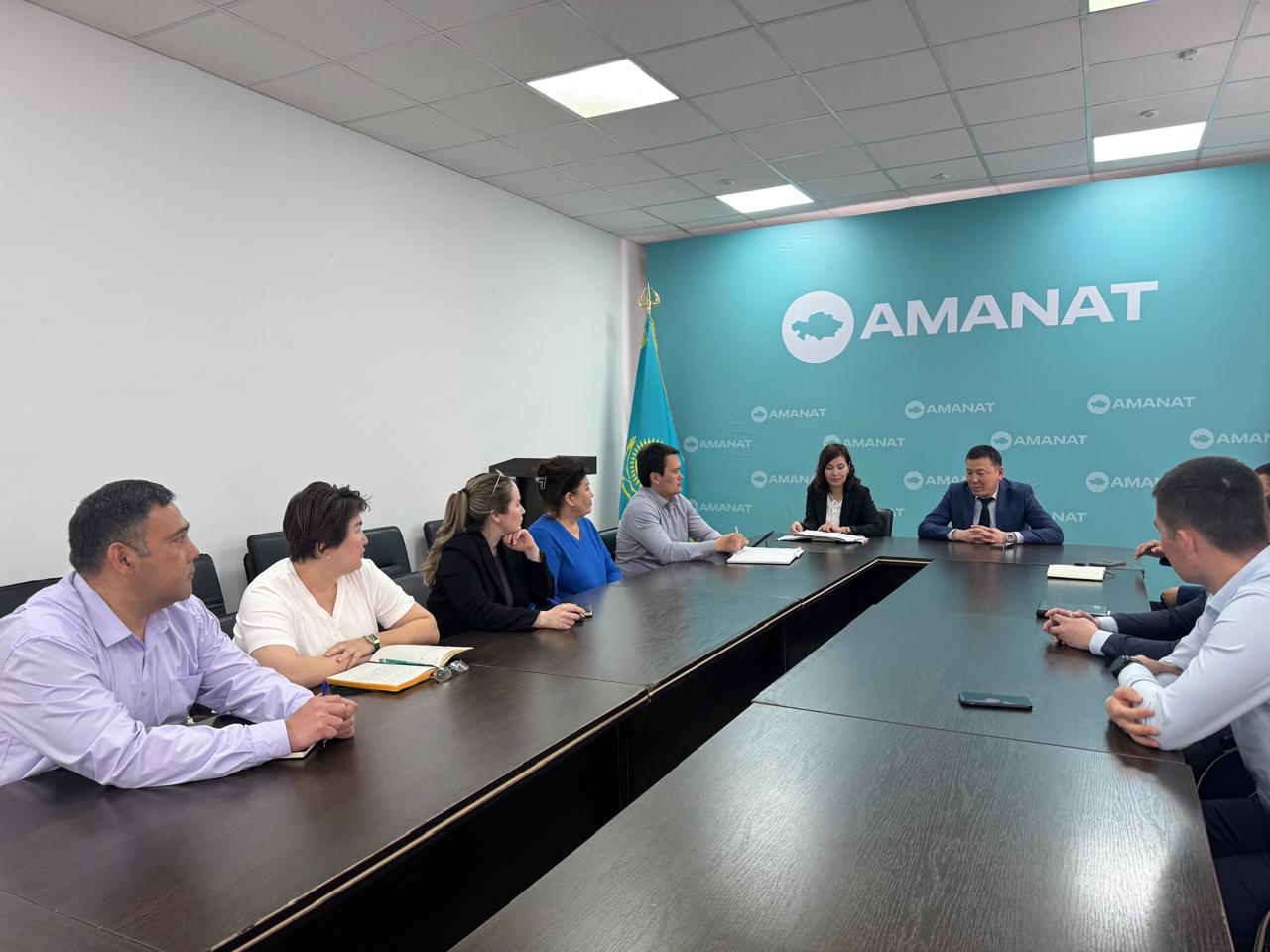 Мемлекеттік қызметшілердің кірістер мен мүлік декларациясын тапсыру тәртібі түсіндірілді