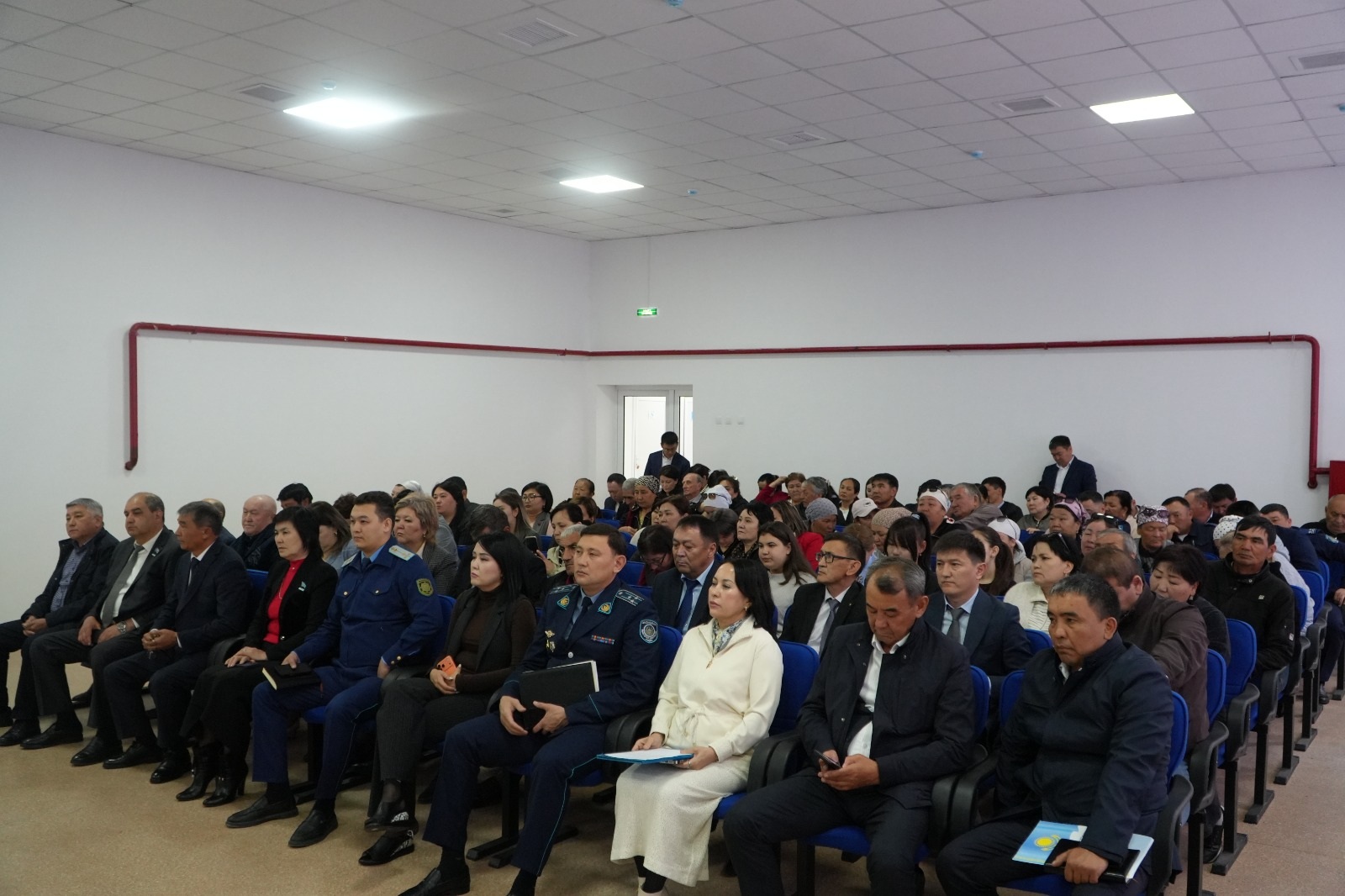 ХАЛЫҚПЕН ЖҮЗДЕСУ – ОРТАҚ МӘСЕЛЕЛЕРДІ ШЕШУДІҢ ЖОЛЫ