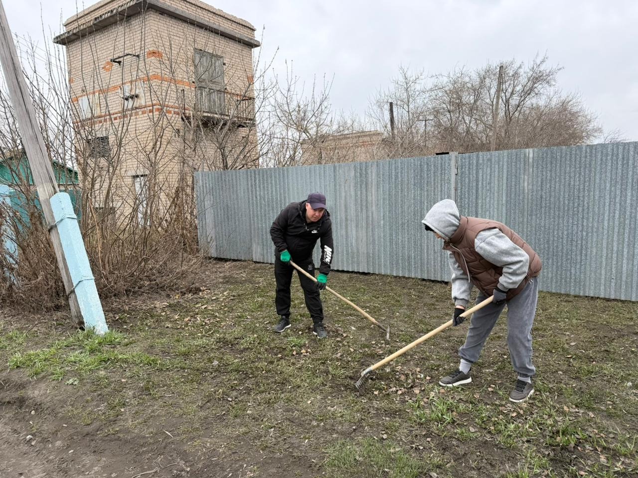 2026 жылдың 9 сәуірінде СҚО Жамбыл ауданы әкімдігінің экономика және қаржы бөлімінің ұжымы «Таза Қазақстан» ауқымды республикалық экологиялық акциясына қосылды.