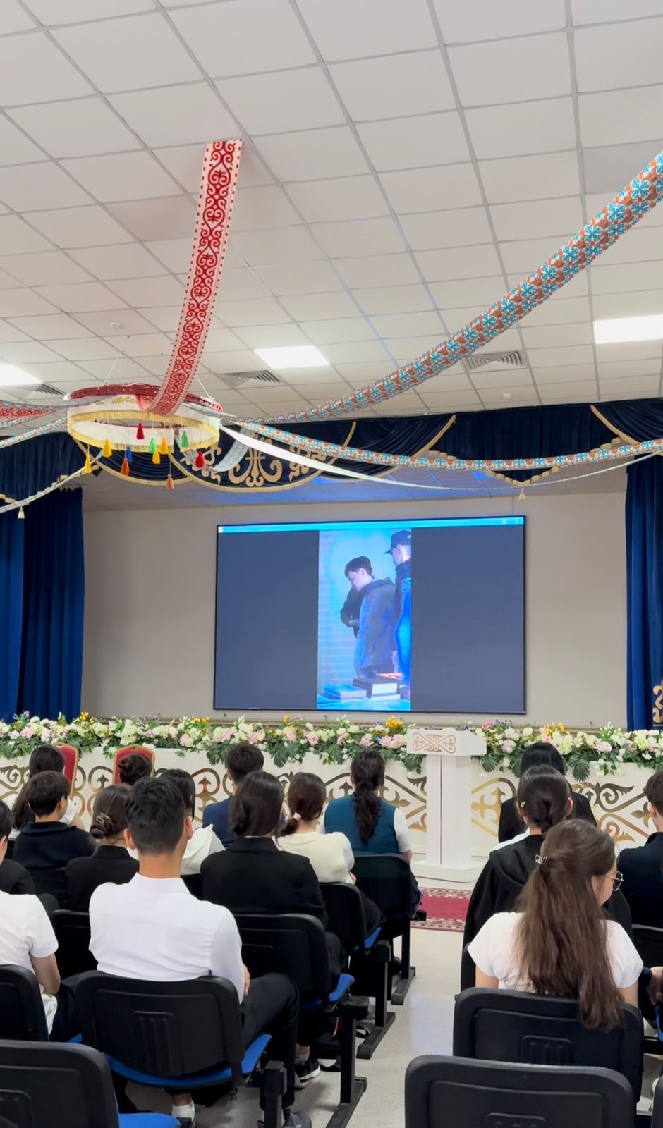 Алаяқтық, дропперлік, есірткі қылмыстары: Астанада мектеп оқушыларына арнайы дәріс өткізілді