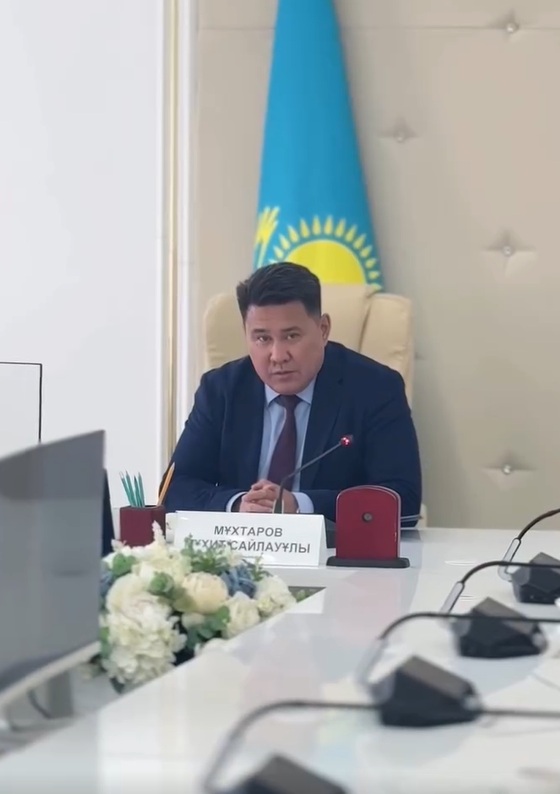 АУДАН ӘКІМІ КӘСІПКЕРЛЕРМЕН ЖӘНЕ СПОРТ ЖАНАШЫРЛАРЫМЕН КЕЗДЕСТІ