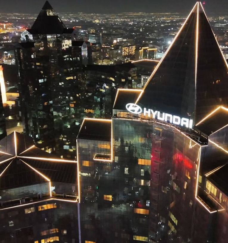 В Алматы в 2026 году установят 12 тыс. новых светильников и проложат 126 км линий освещения