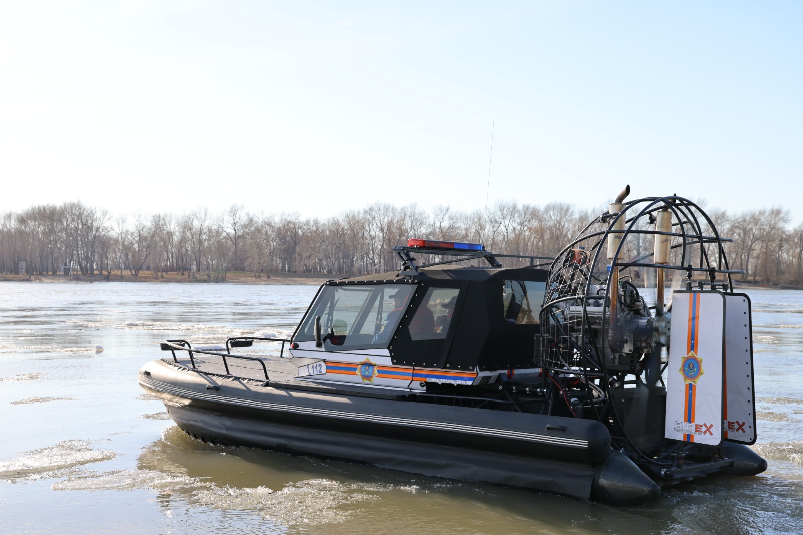 ТЖМ құтқарушылары Ертіс өзенінде қауіпсіздікті күшейтуде