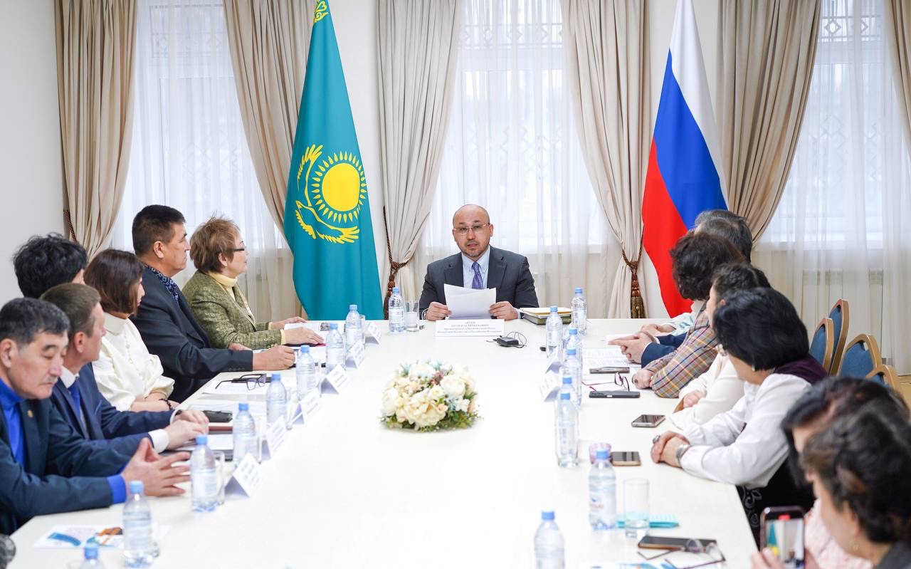 Мәскеуде Жамбылдың 180 жылдығына орай дөңгелек үстел өтті