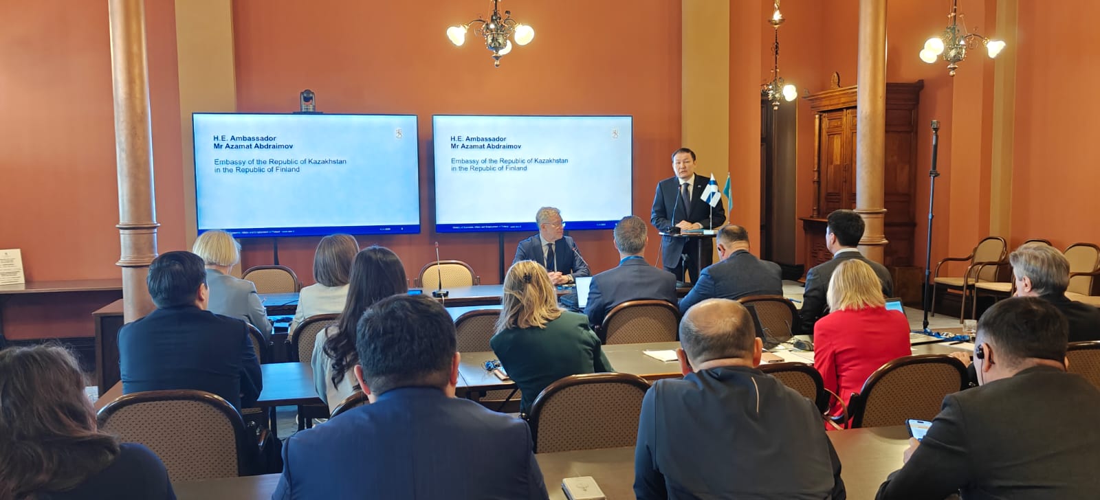 Казахстан и Финляндия укрепляют курс на устойчивую энергетику