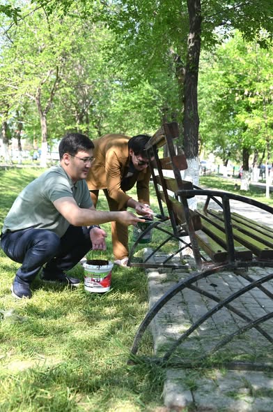 ТҮРКІСТАН: ЖЕТІСАЙДА ӨНЕР ЖҰЛДЫЗДАРЫНЫҢ ҚАТЫСУЫМЕН АУҚЫМДЫ СЕНБІЛІК ӨТТІ