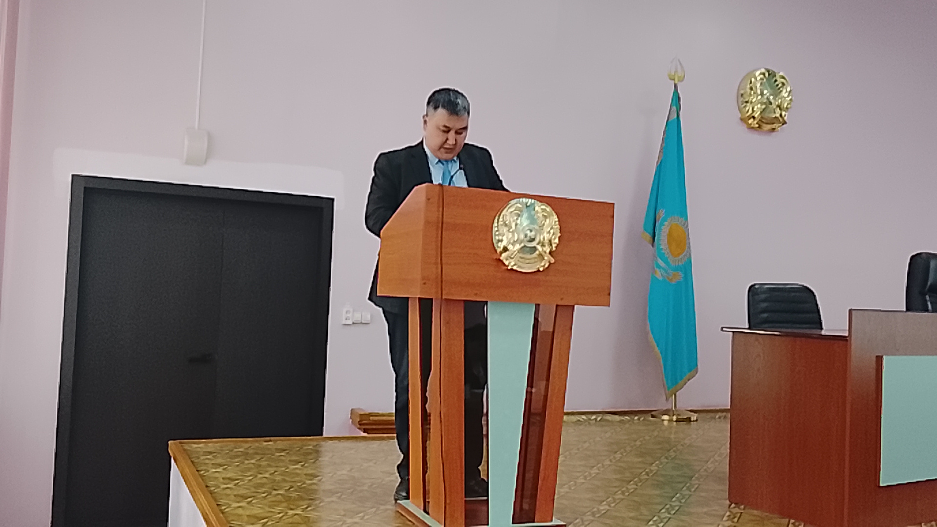 VIII сайланған Тереңкөл аудандық мәслихатының XLIII (43) кезектен тыс  сессиясы өтті