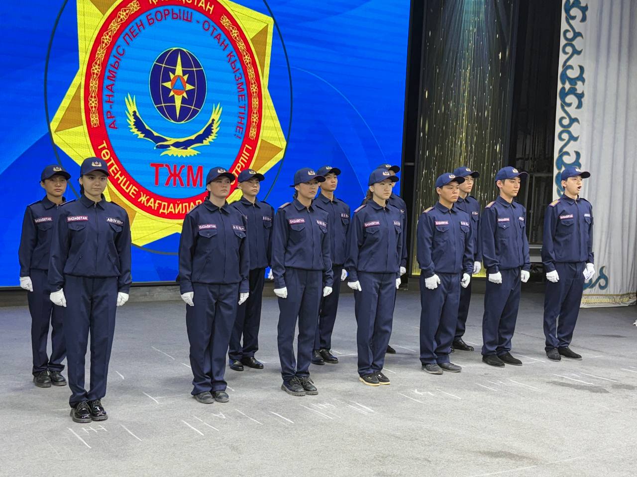 Сарысу ауданында жас құтқарушыларға куәліктер табысталды