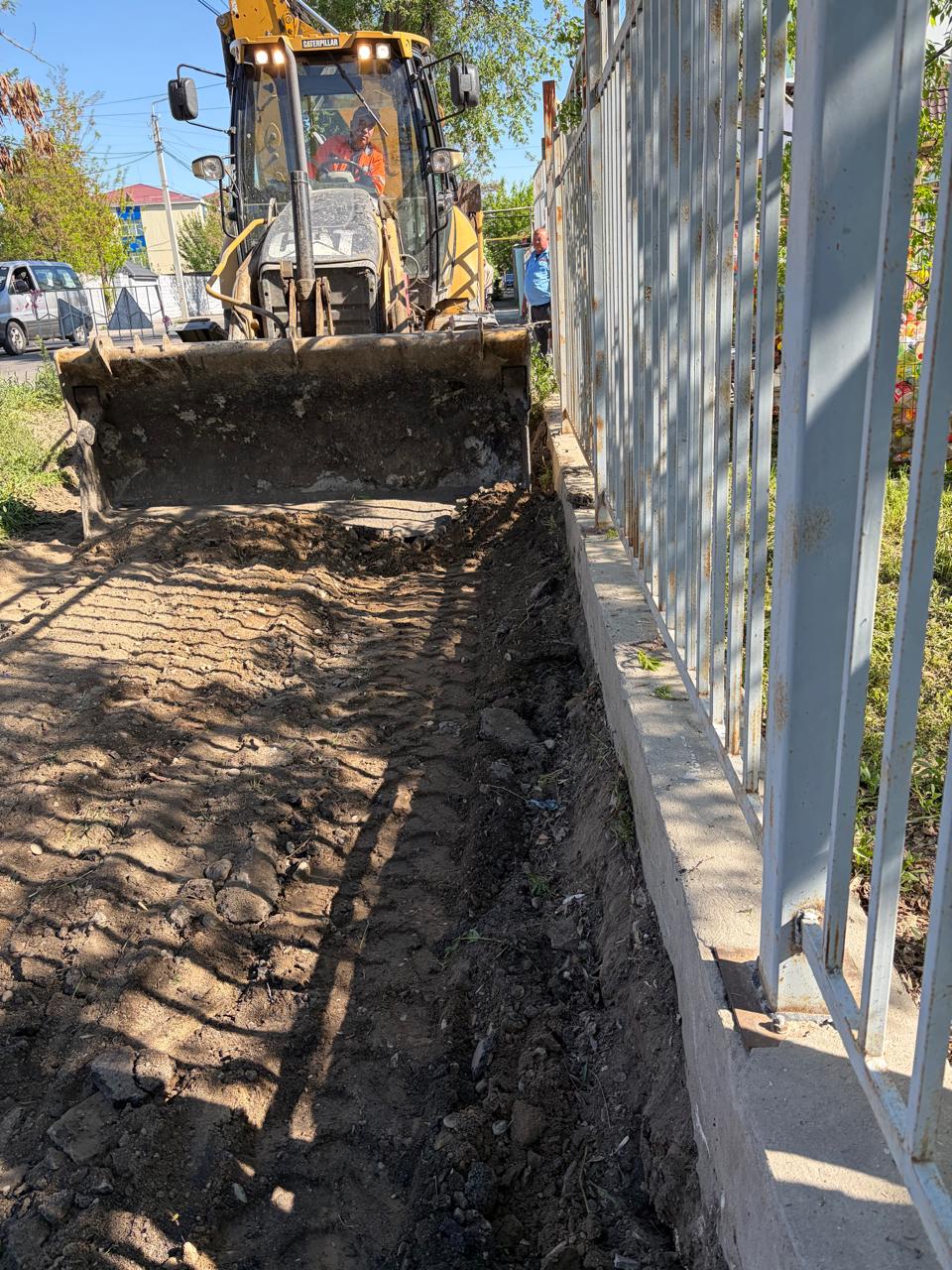 А.Асқаров көшесінде жол жөндеу жұмыстары жүруде