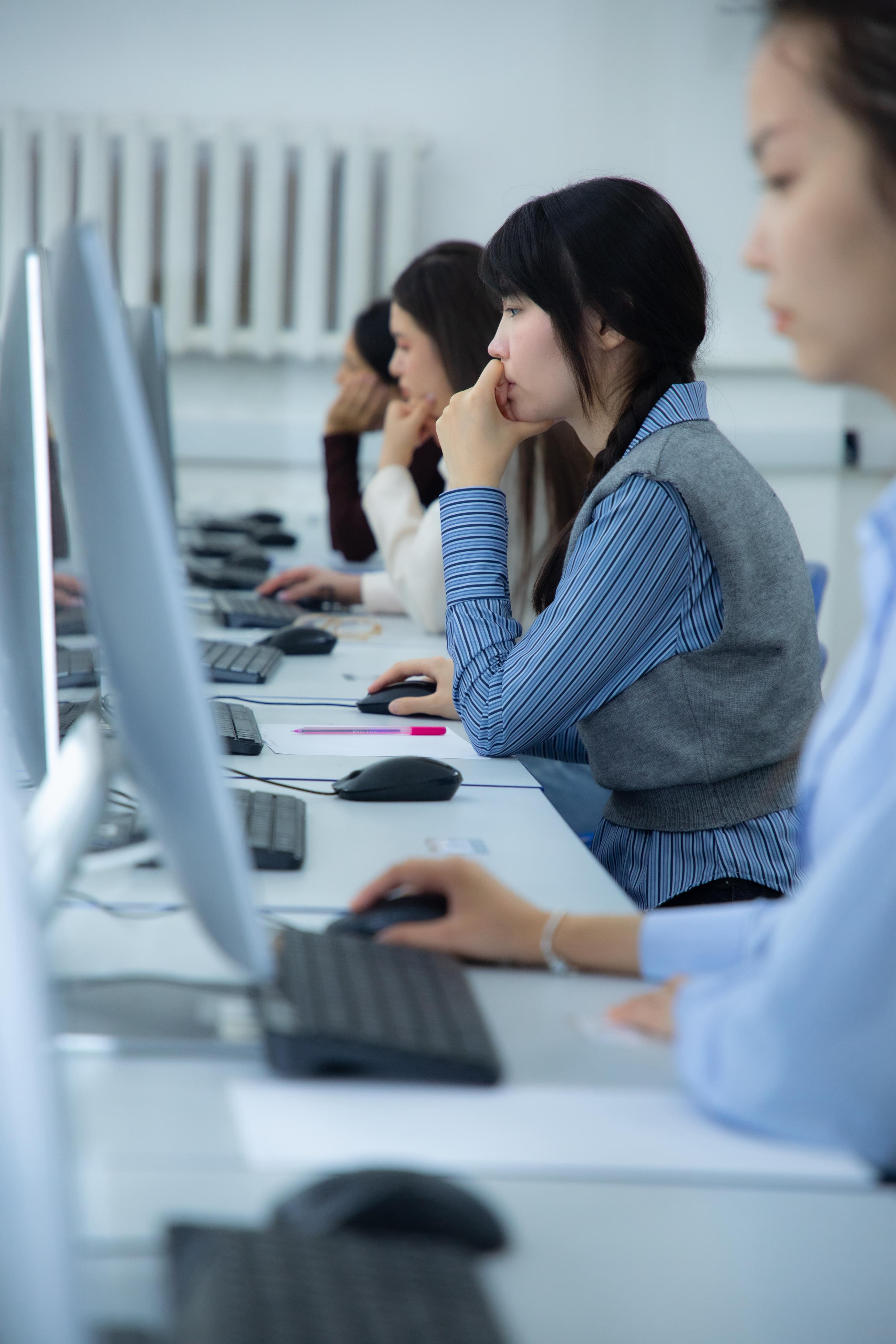 Разрабатывается новая модель аттестации педагогов