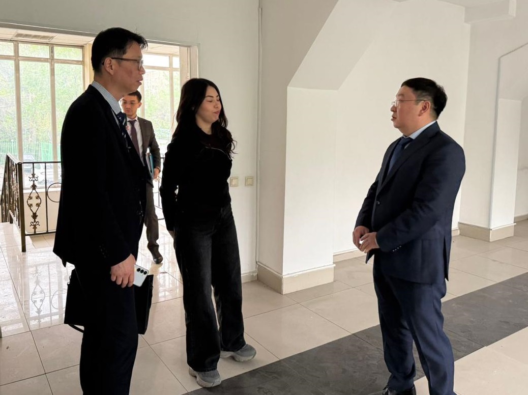 Көші-қон комитетінің төрағасы Қазақстанды EPS жүйесіне қосу мәселелері бойынша Алматы қаласына барды