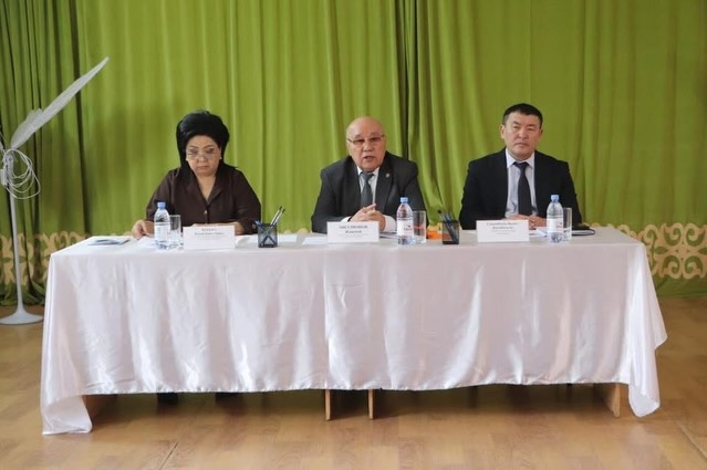 АҚТОҒАЙ АУЫЛЫНДА КОНСТИТУЦИЯЛЫҚ РЕФОРМА БОЙЫНША КЕЗДЕСУ