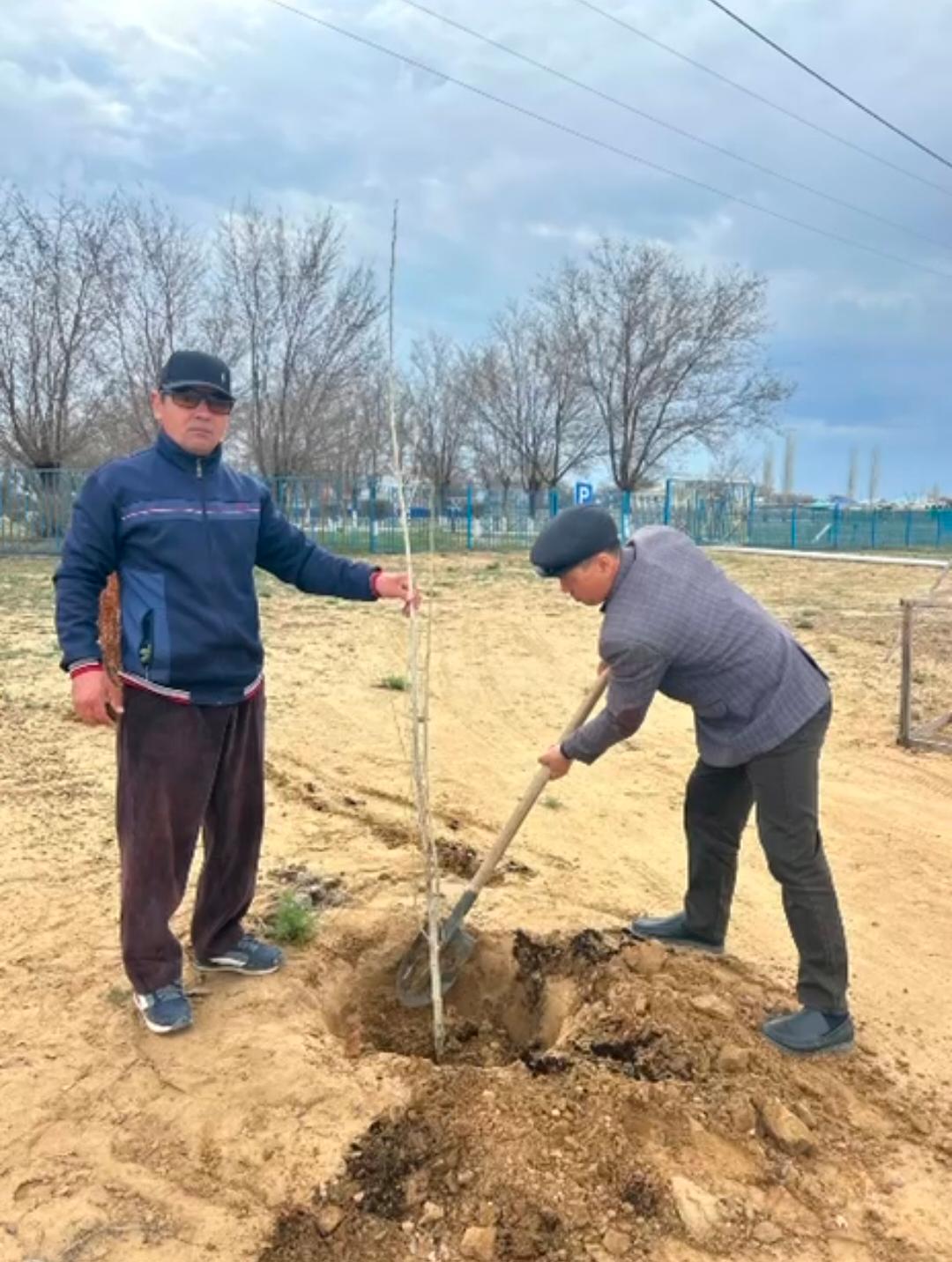 «Таза Қазақстан»: Біз тазалық пен көгалдандыруды қолдаймыз! 🌱