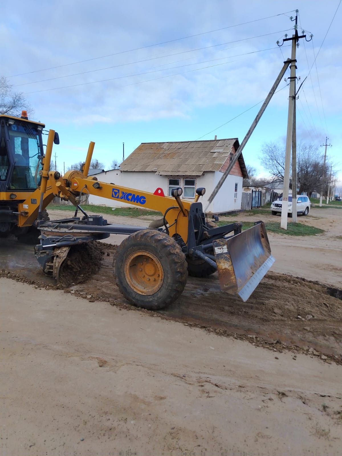 Темір қаласының көшелерін тегістеп ретке келтіру жуұмыстары