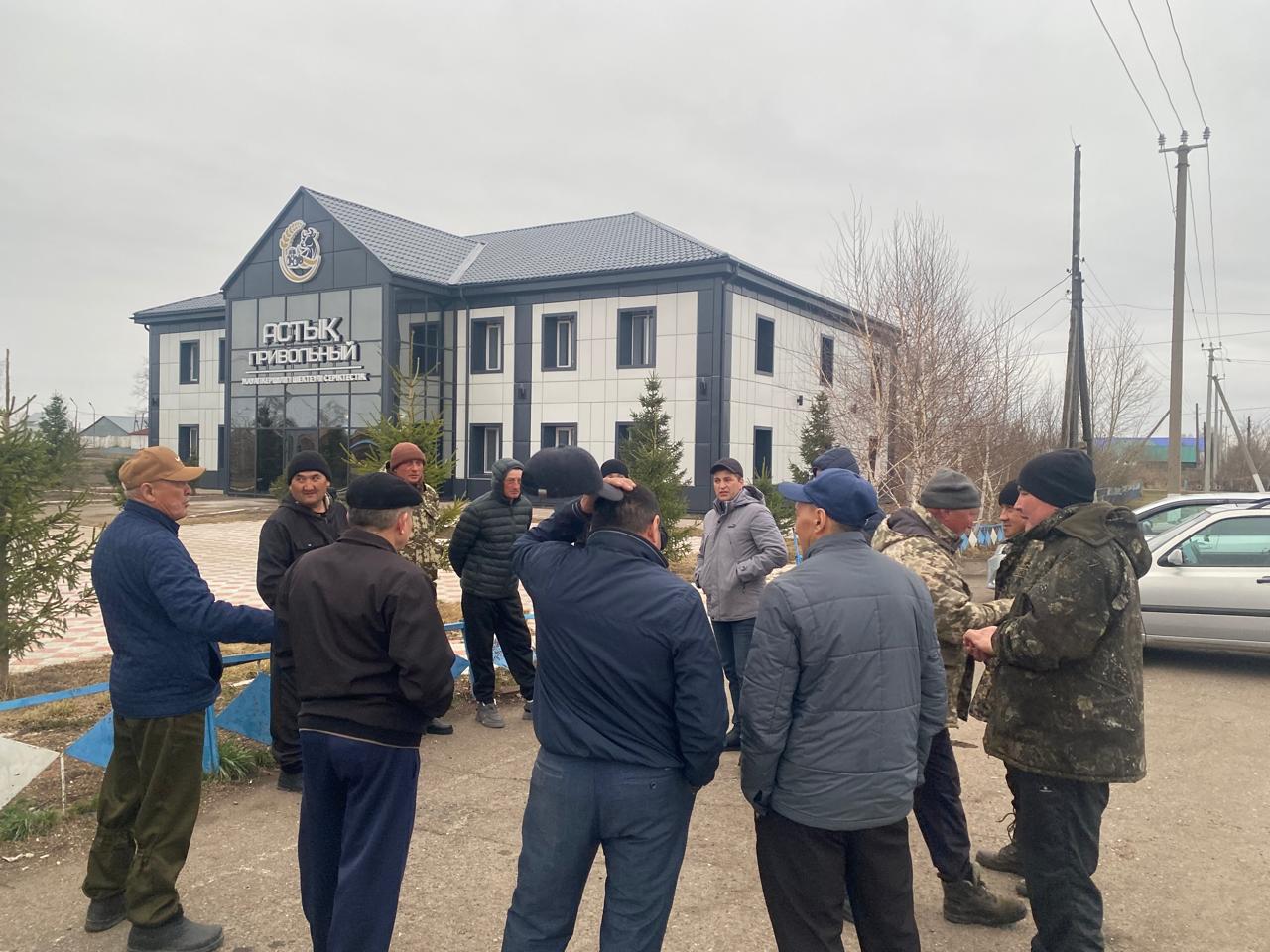 азаматтармен кездесу