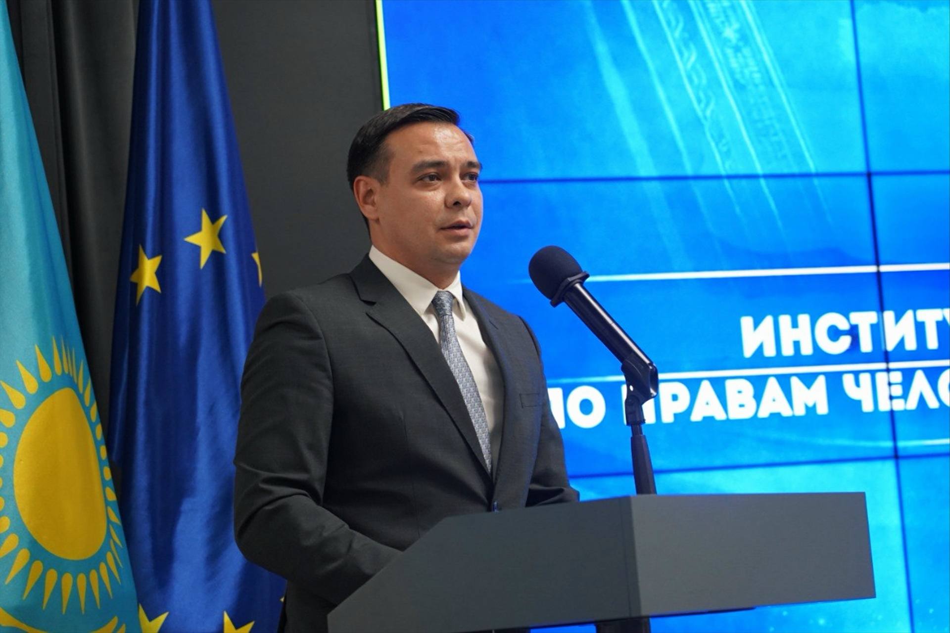 Артур Ластаев: Құқықтық мәдениетті қалыптастыру білім беру ортасында басталады