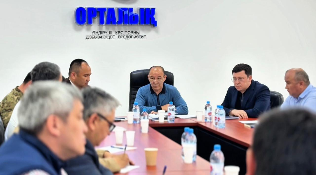 Тәртіп пен талап – қауіпсіздіктің кепілі: Түркістан облысында «Орталық Мыңқұдық» кенішінде көшпелі кеңес өтті