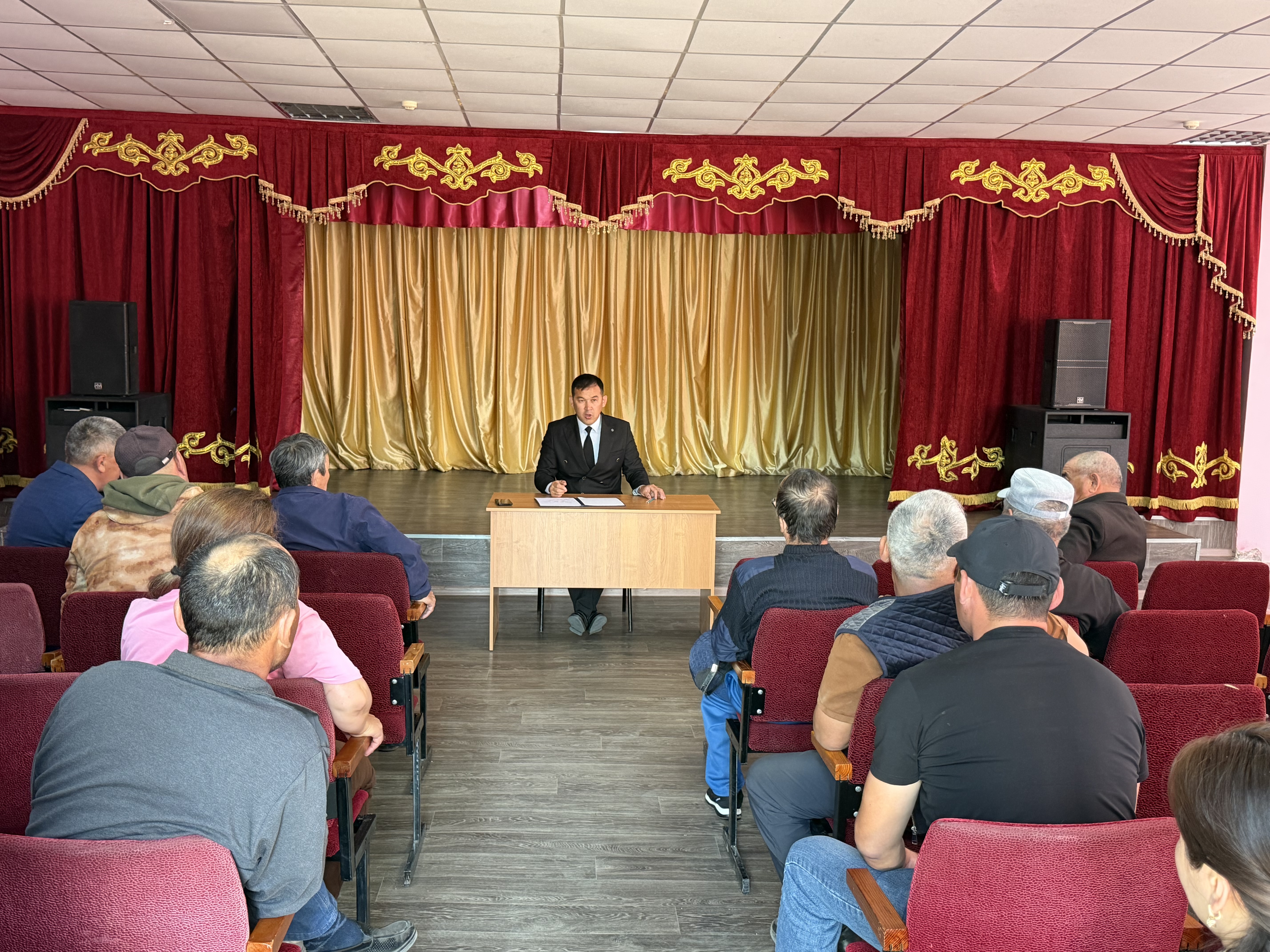 АУЫЛ ТҰРҒЫНДАРЫМЕН КЕЗДЕСУ ӨТКІЗІЛДІ