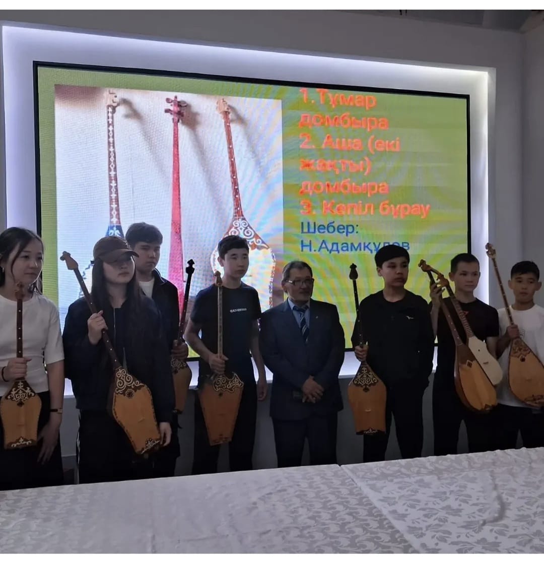 Талдықорған қаласындағы Мұхтар ЕрінТалдықорған қаласындағы Мұхтар Ерін атындағы №24 мамандандырылған лицейінің окушылары музей экспозициясымен танысып, тағылымды іс-шараға қатысты