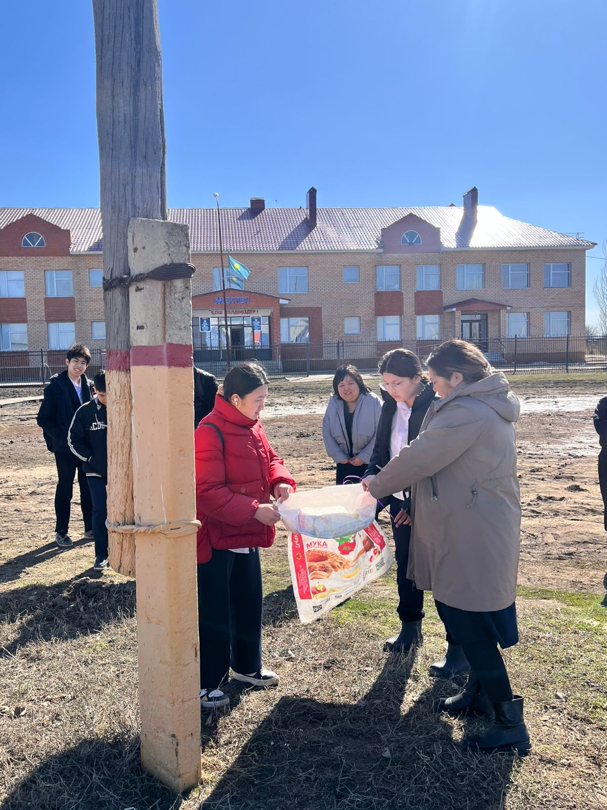 «“Таза Қазақстан” акциясы 9-сынып оқушыларының қатысуымен өтті.»