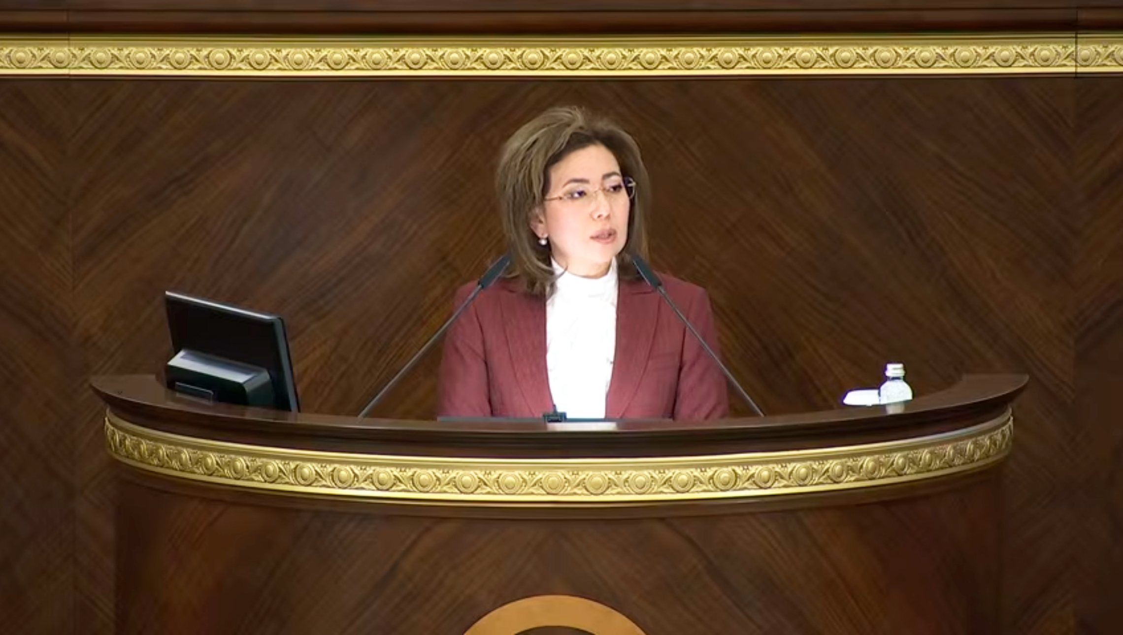 Законопроект «О рейтинговой деятельности» одобрен Мажилисом в первом чтении