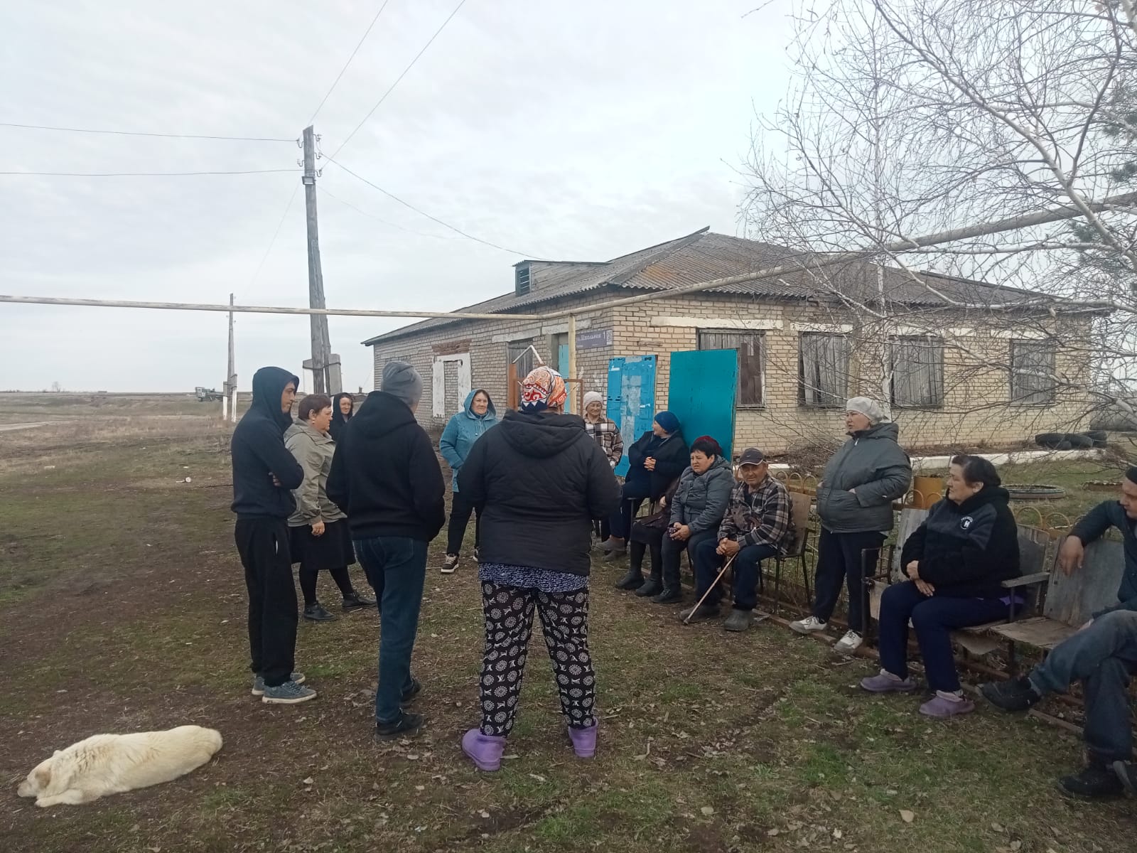 Ауылдық округі әкімінің Елшан ауылының тұрғындарымен есептік кездесуі