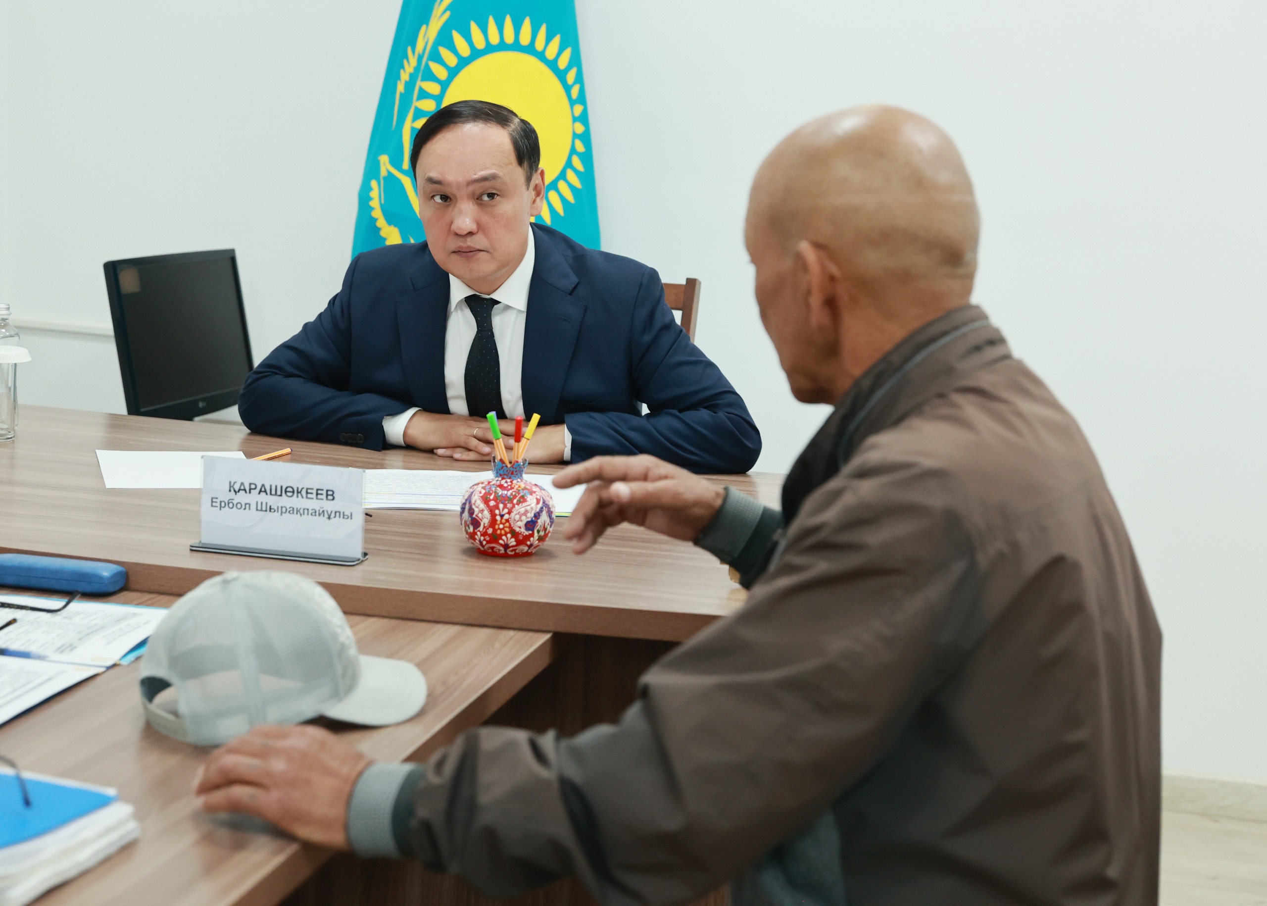 Ербол Қарашөкеев кезекті рет азаматтарды қабылдады