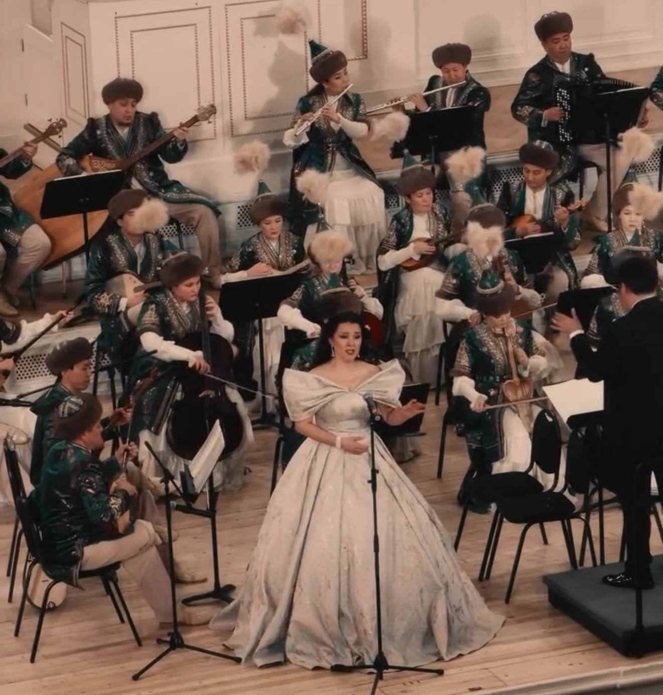 Ресейде «Ахмет Жұбановқа 120 жыл» атты мерейтойлық концерті өтті