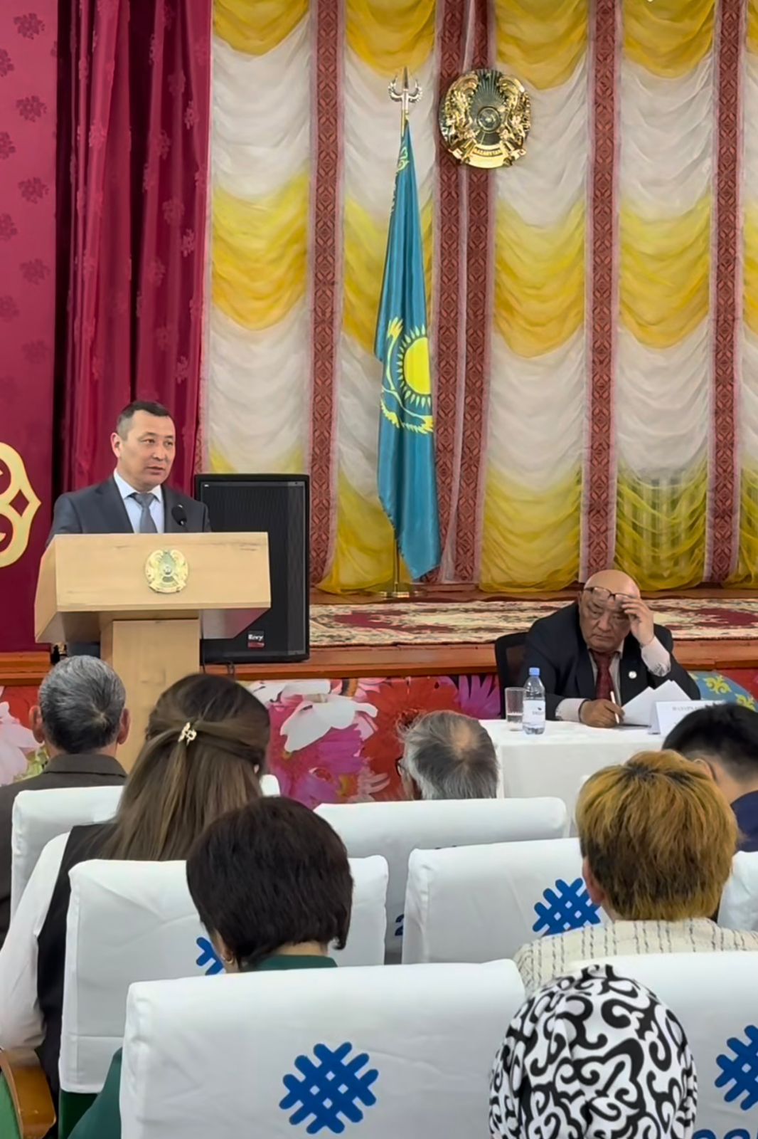 Көкпекті ауданының әкімі Нұрбек Тұрсынқанұлы Шұғылбай ауылдық округінің тұрғындарымен кездесу өткізді.