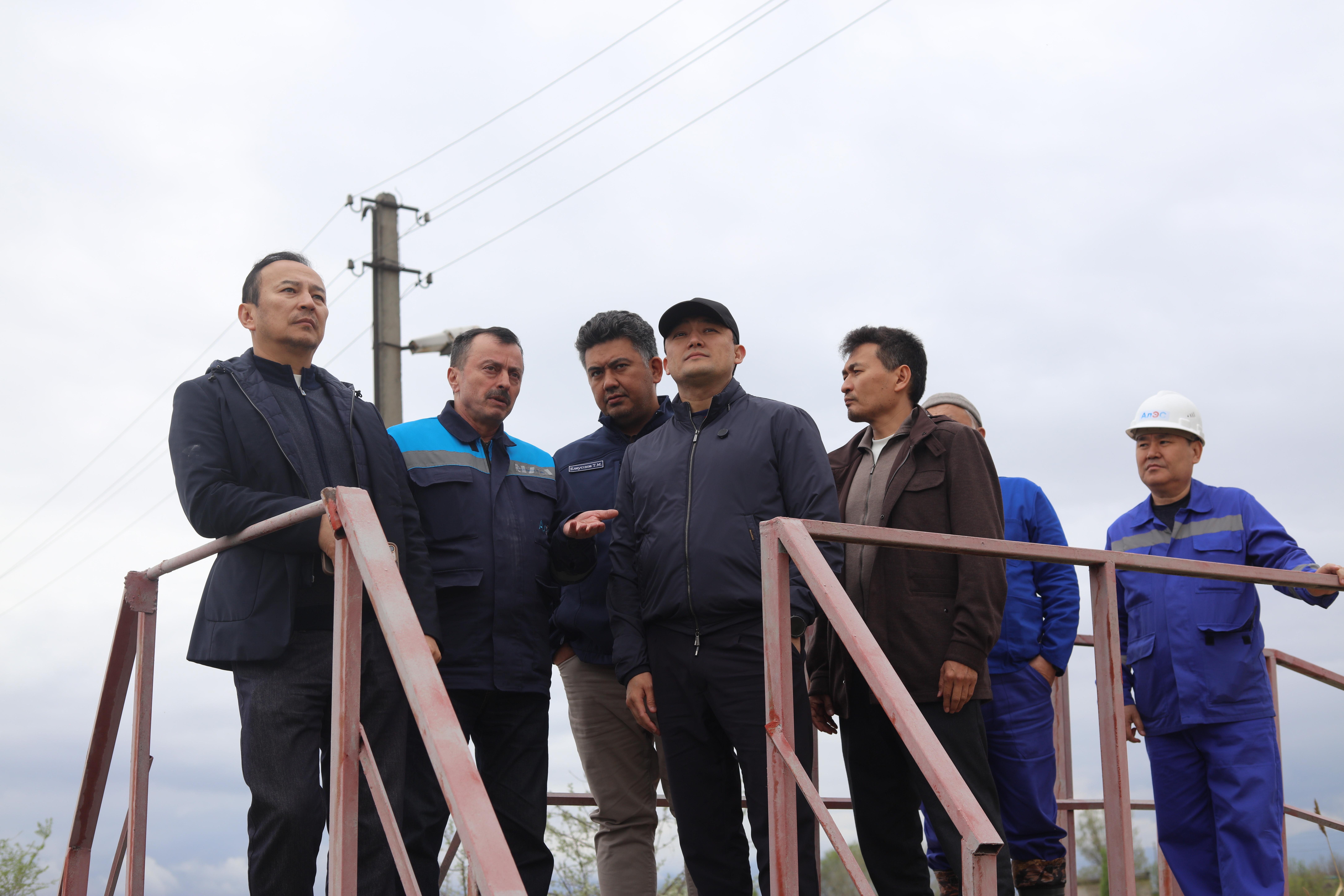 Депутаттар 2-ЖЭО-да жобаны іске асыру барысымен танысты