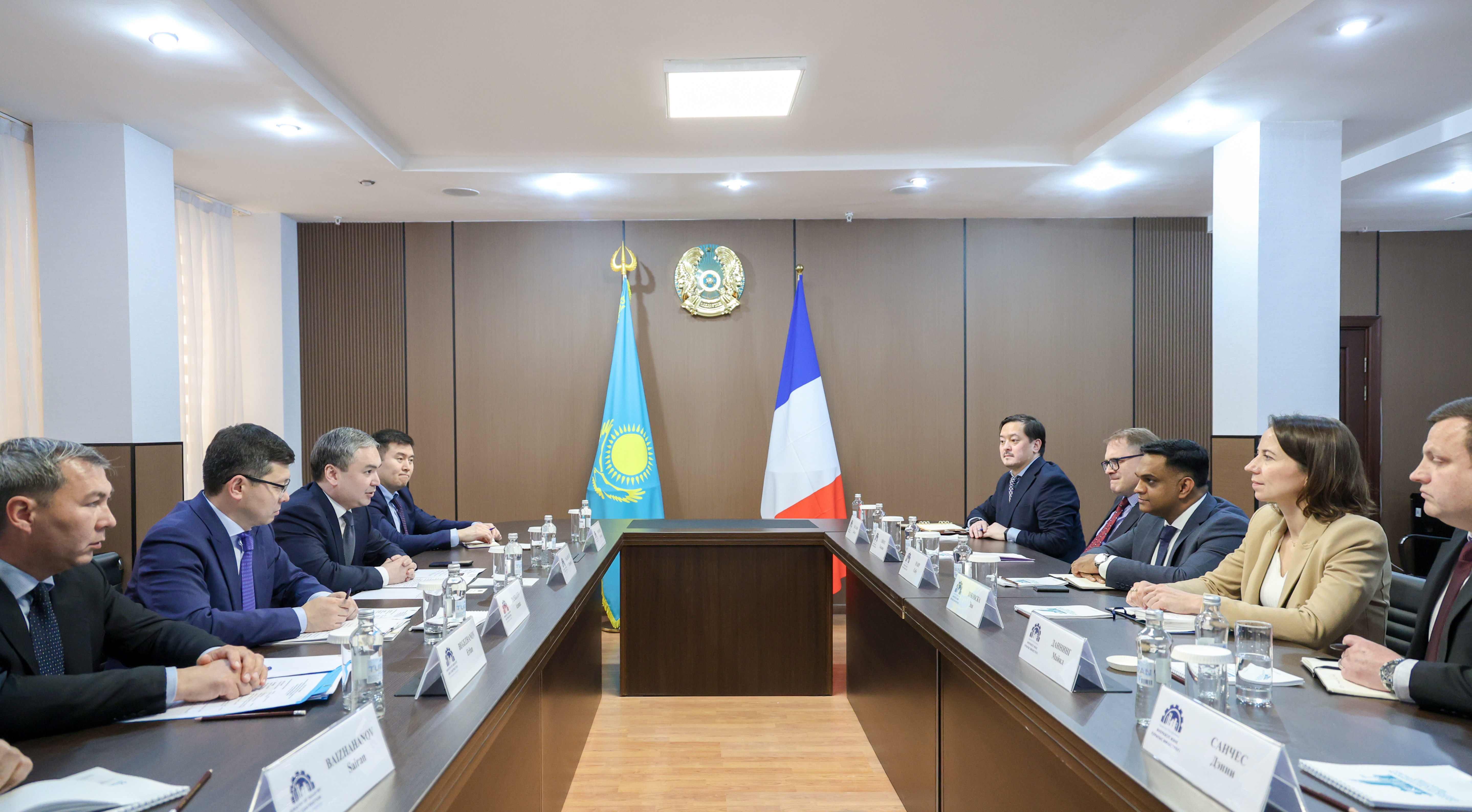 Ерсайын Нагаспаев встретился с представителем Bureau Veritas
