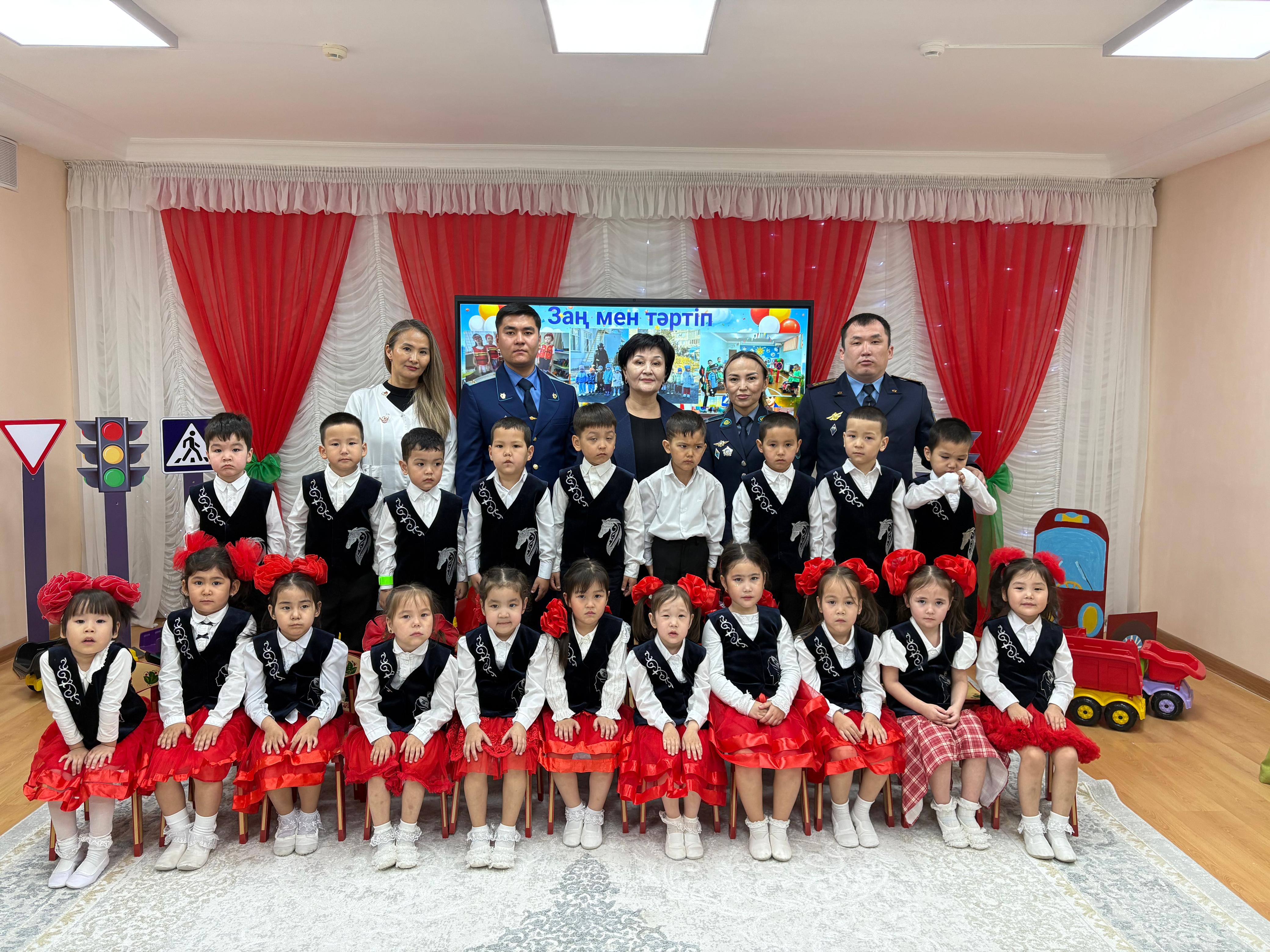 «Біздің қаһармандар»: балаларға арналған танымдық іс-шара өтті