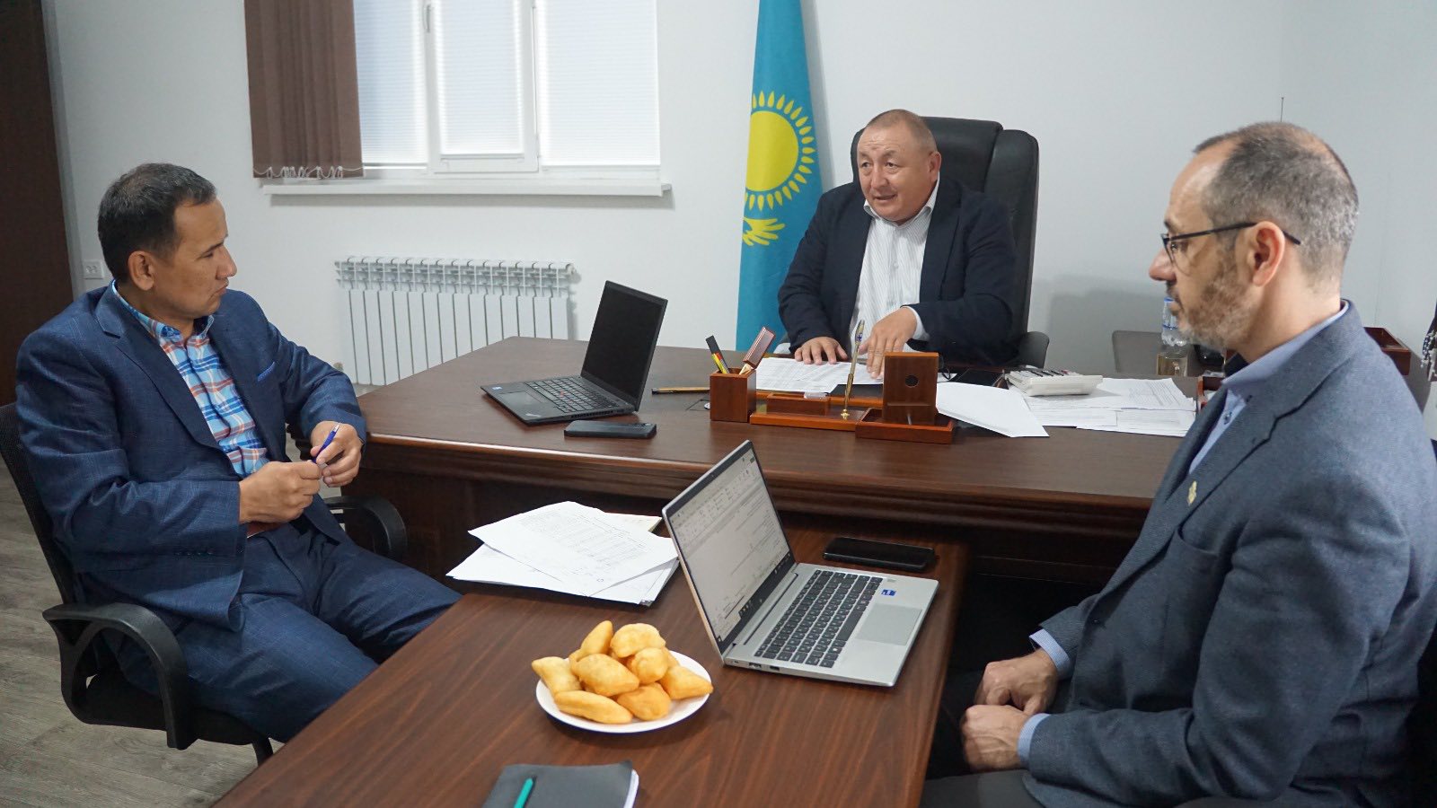 ТҮРКІСТАН ОБЛЫСЫНДА АУЫЗСУ ИНФРАҚҰРЫЛЫМЫН ДАМЫТУ БАҒЫТЫНДАҒЫ ЖҰМЫСТАР ЖҮРГІЗІЛУДЕ