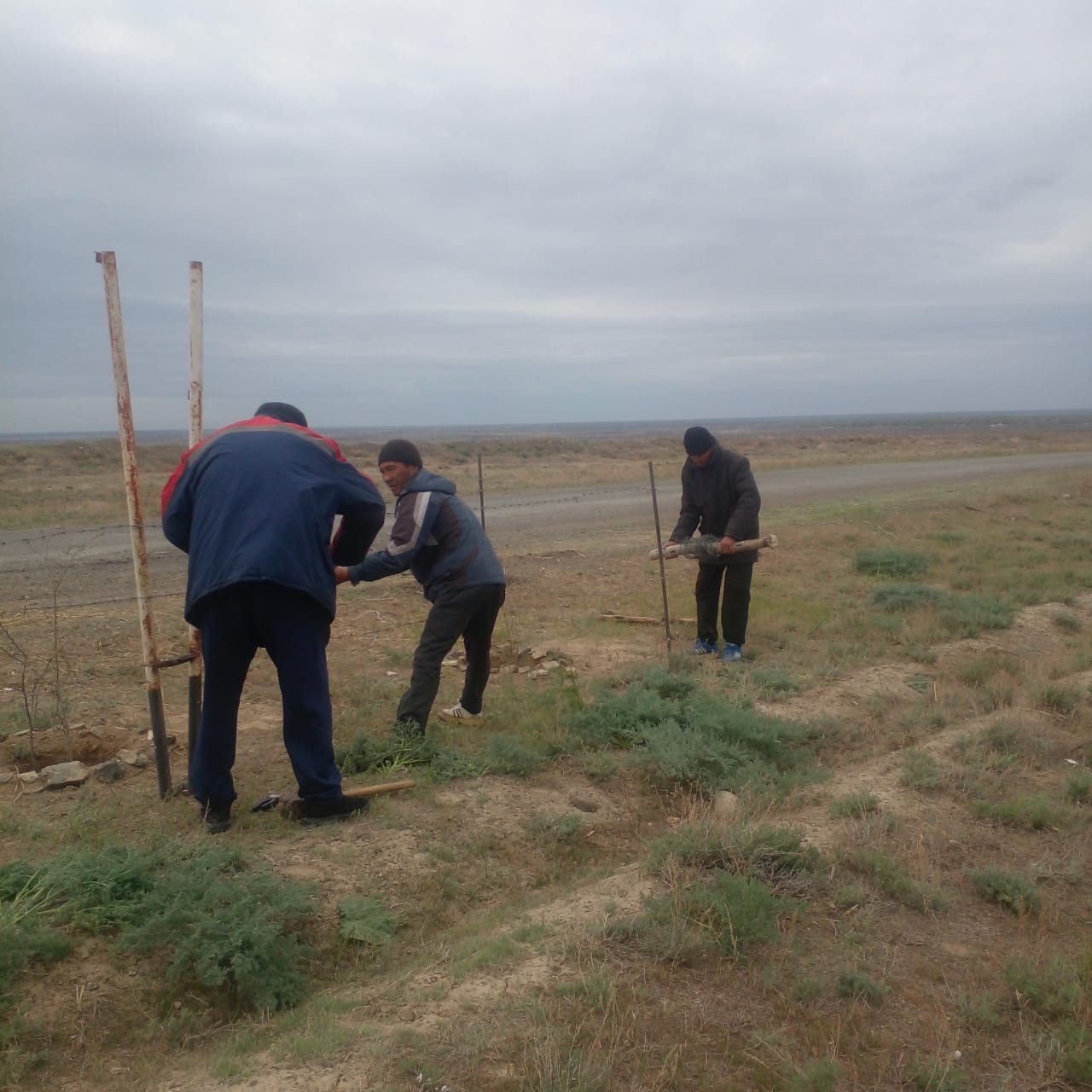 «Көктерек ауылдық округі әкімі аппараты» мемлекеттік мекемесі «Таза Қазақстан» &nbsp;экологиялық акциясы аясынд 2026 жылдың 16 сәуір күні Көктерек ауылдық округінде «Таза бейсенбі» жалпы аудандық сенбілк ұйымдастырылып өткізілді.