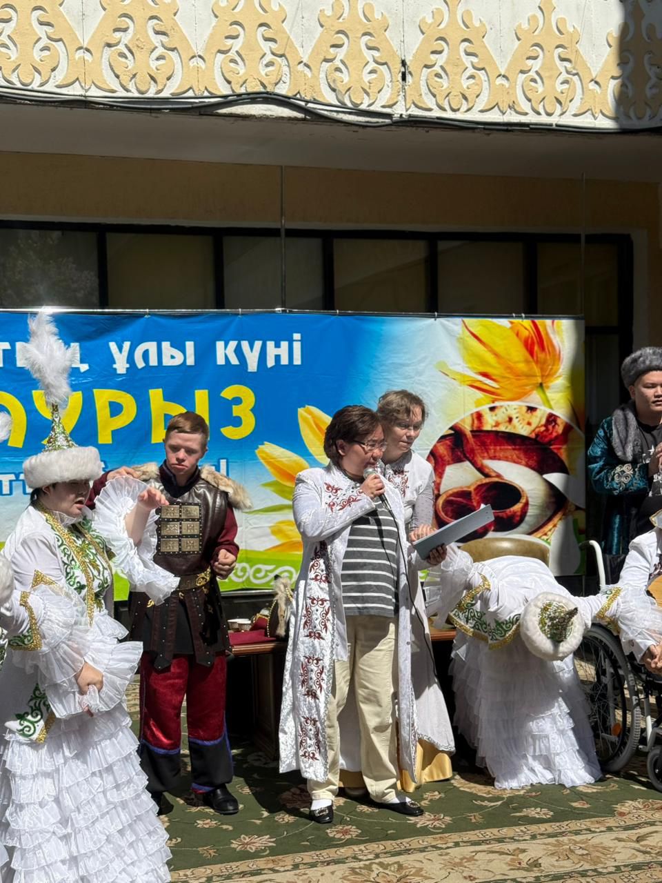 Алматыда «Қозы Көрпеш – Баян Сұлу» аңызының желісімен сатиралық қойылым өтті