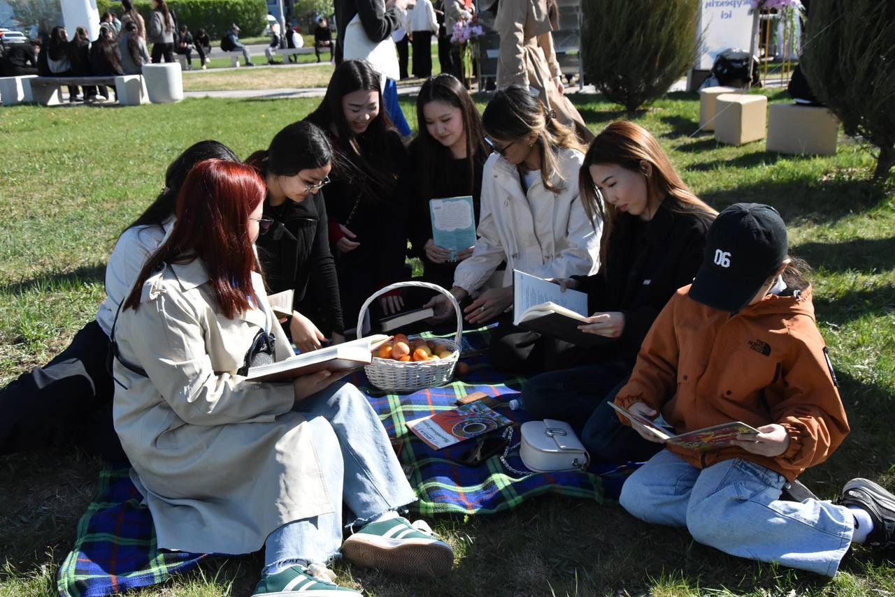 20 тысяч человек охватил старт недели к Национальному дню книги