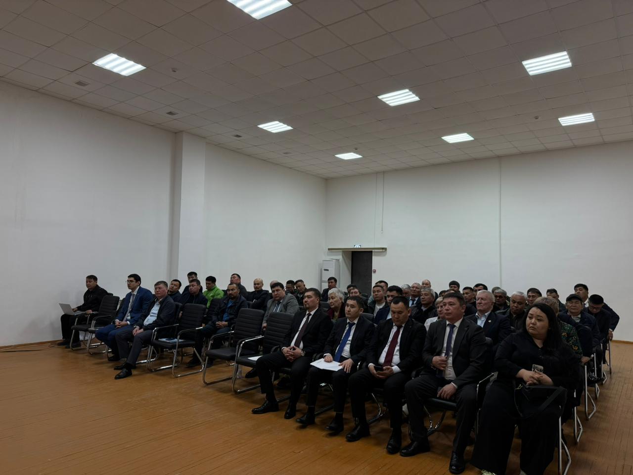 Ветеринария басқармасының басшысы Алтынсарин ауданында өткен кеңеске қатысты