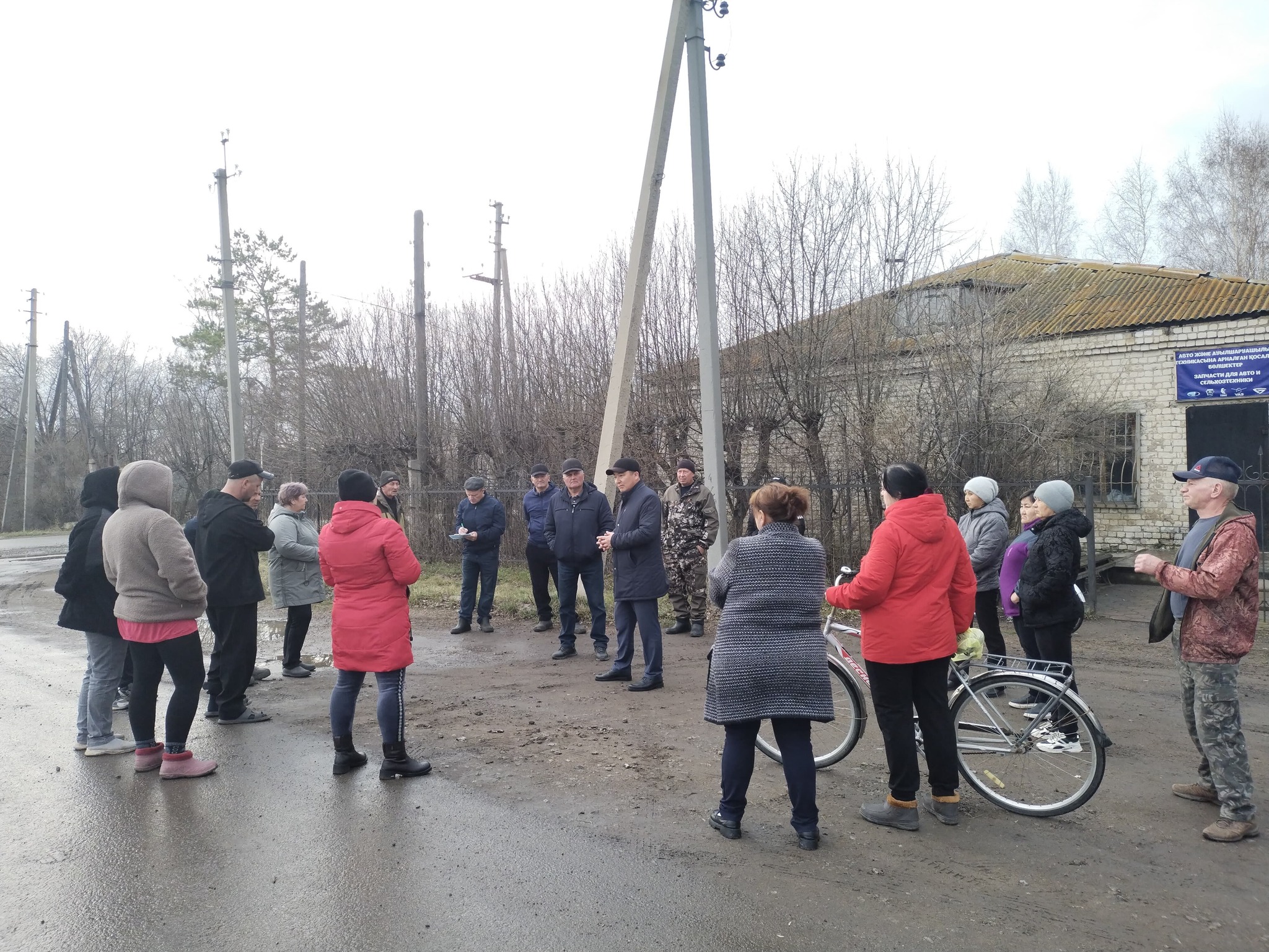 Мал жаюды ұйымдастыру мәселелеріне арналған тұрғындар жиыны.