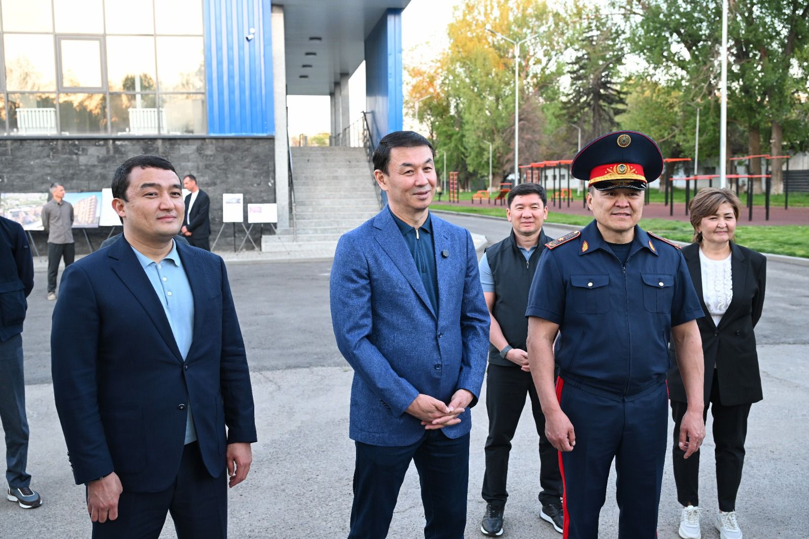 Алматы әкімі Жетісу ауданындағы көріктендіру жобаларымен танысып, бизнестің қатысуын күшейтуді тапсырды