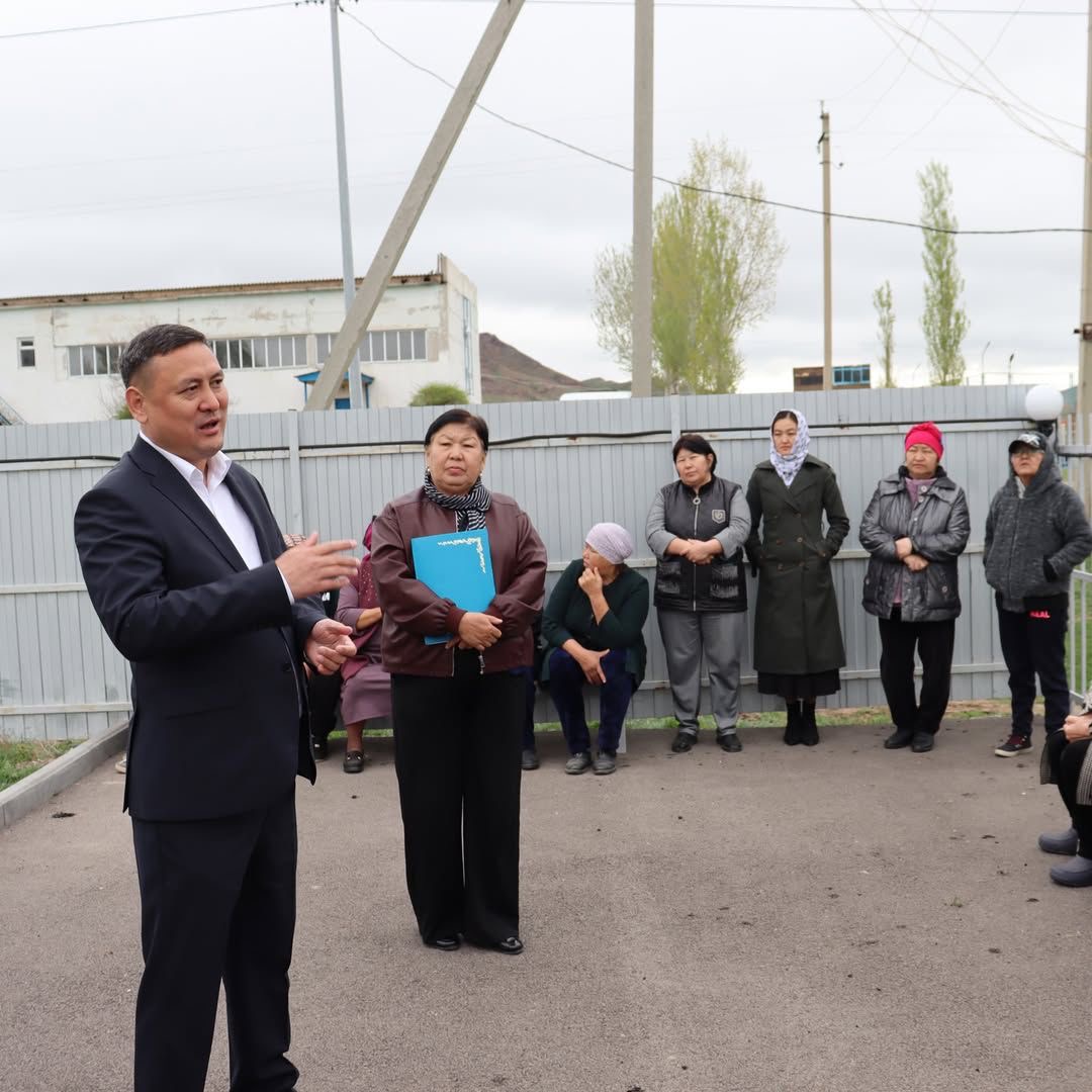 Аудан әкімінің Қарашоқы ауылдық округінің тұрғындарымен тұрақты кездесуі