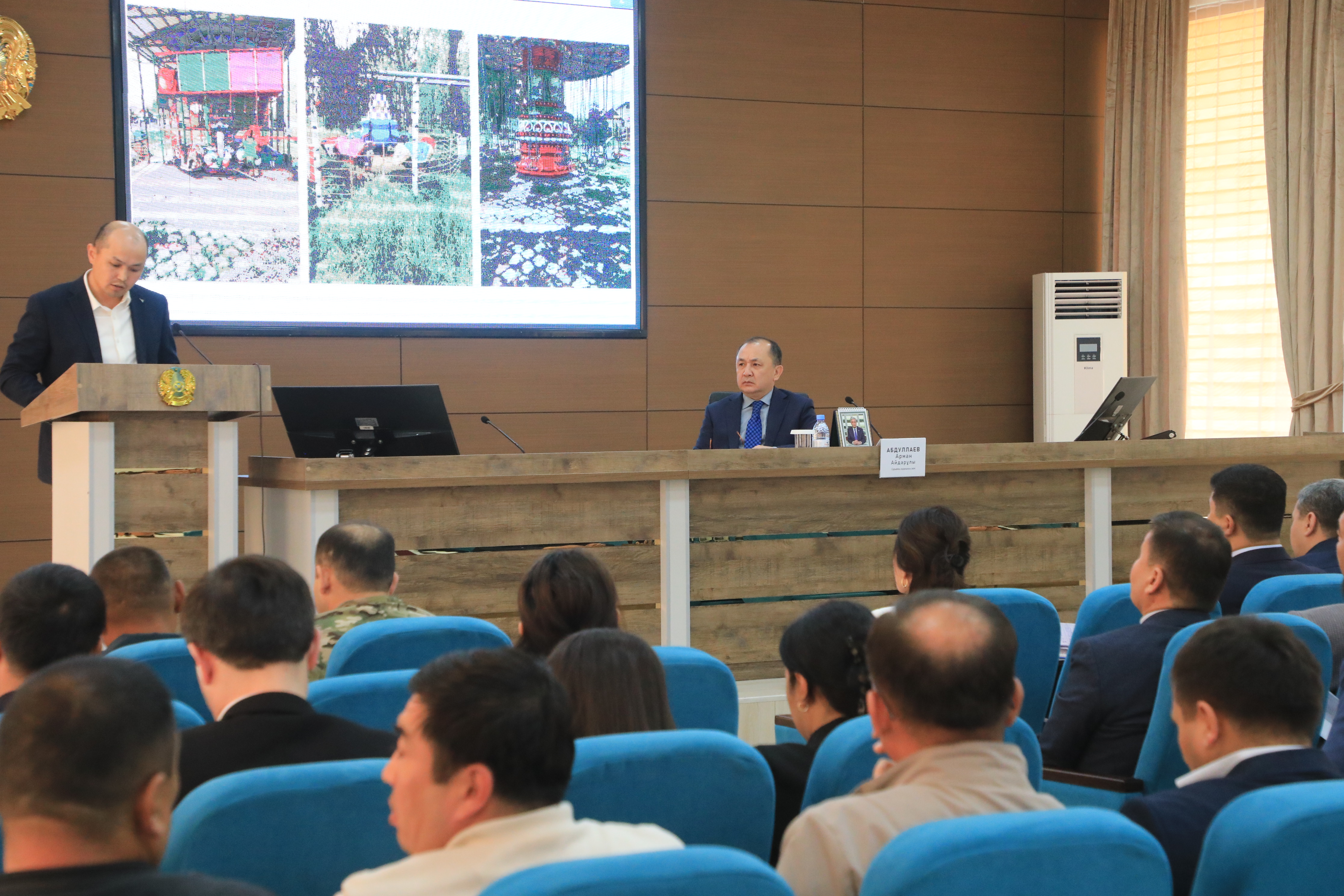 САРЫАҒАШ: АППАРАТТЫҚ МӘЖІЛІСТЕ ӨЗЕКТІ МӘСЕЛЕЛЕРДІҢ ШЕШУ ЖОЛДАРЫ ҚАРАЛДЫ