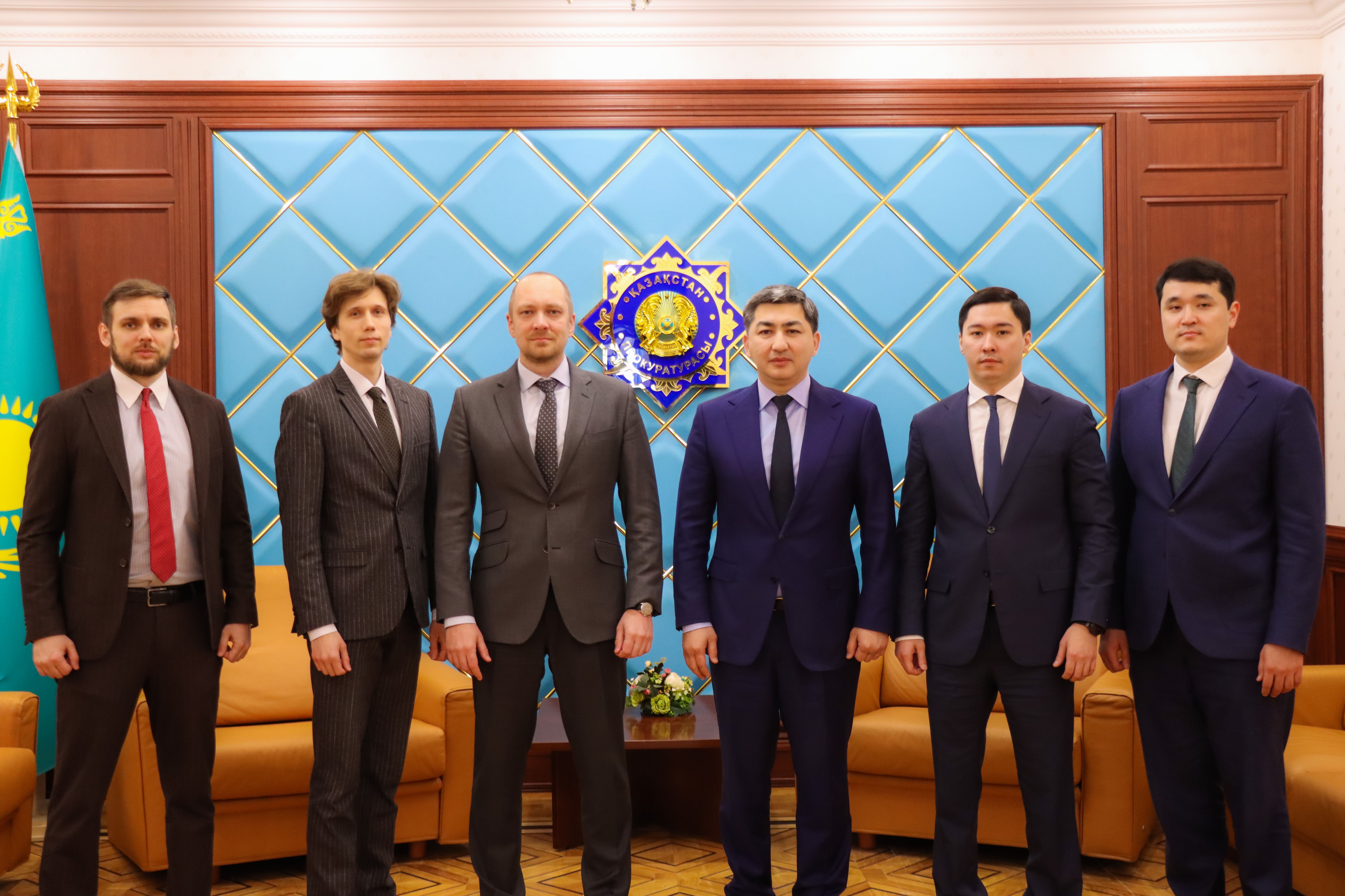 Бас прокуратурада екіжақты ынтымақтастықты дамыту мәселелері бойынша кездесу өтті