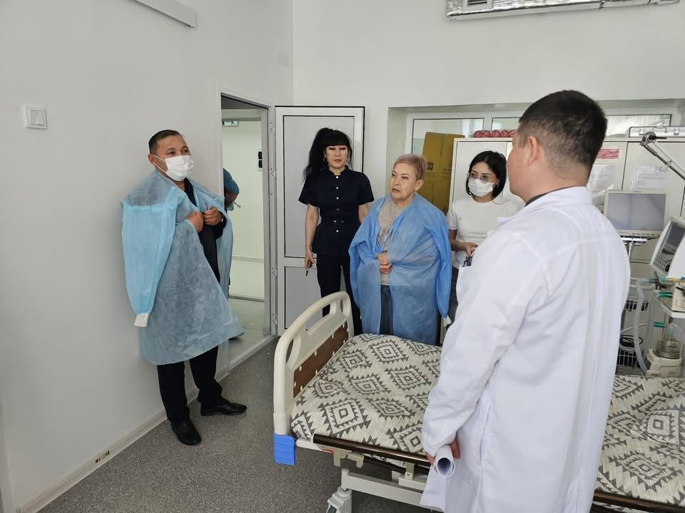 Облыстық дәрігерлер Талас аудандық ауруханасына жұмыс сапарымен барды