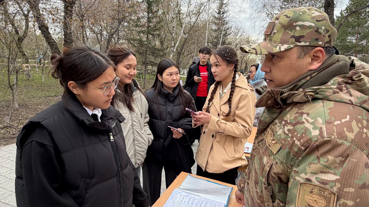 "Болашақ қауіпсіздікті таңдайды: Көкшетаудағы Open Air-дегі құтқарушылар"